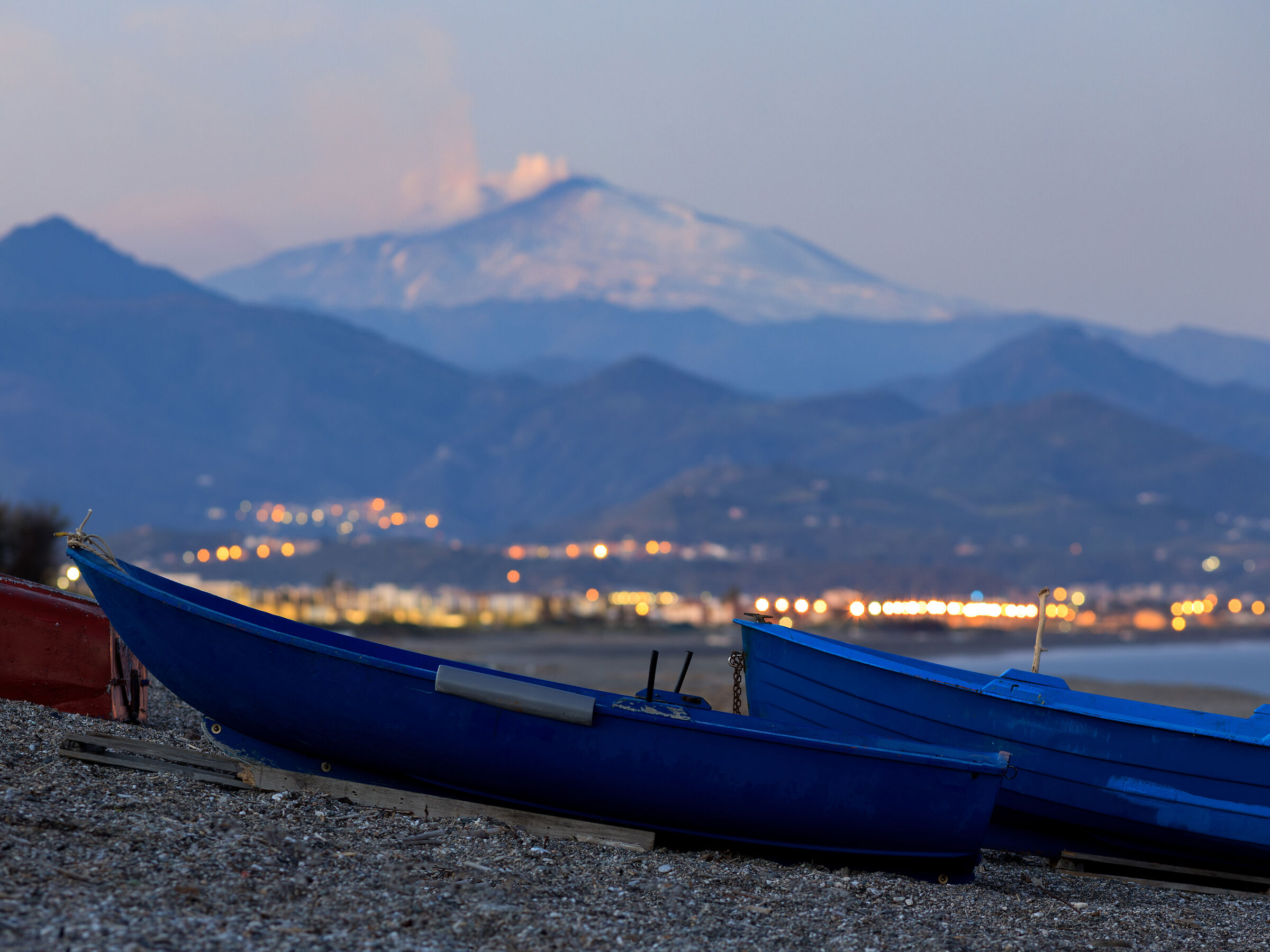 .. and over there Mount Etna!