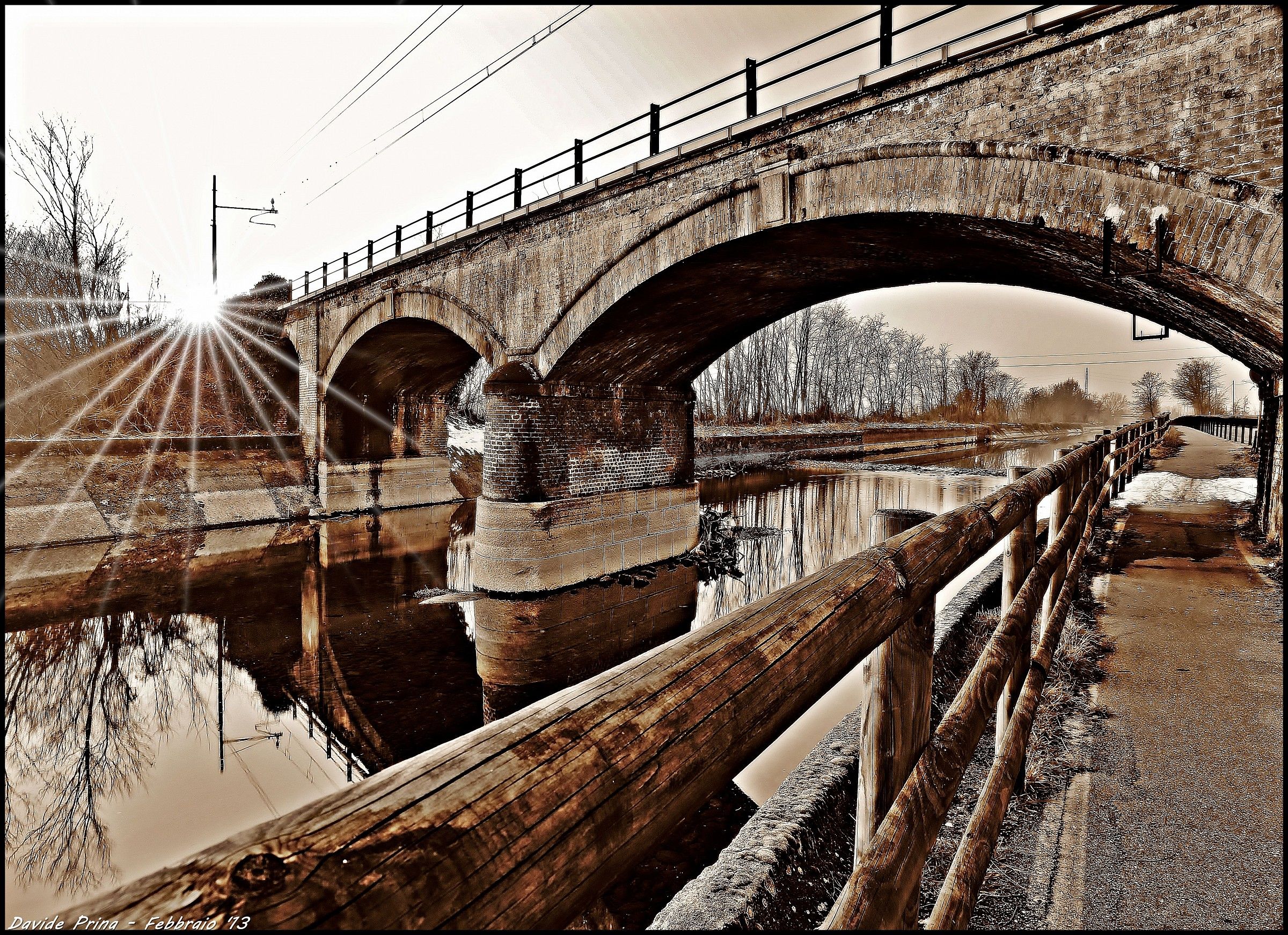 Old railroad on the Naviglio Grande