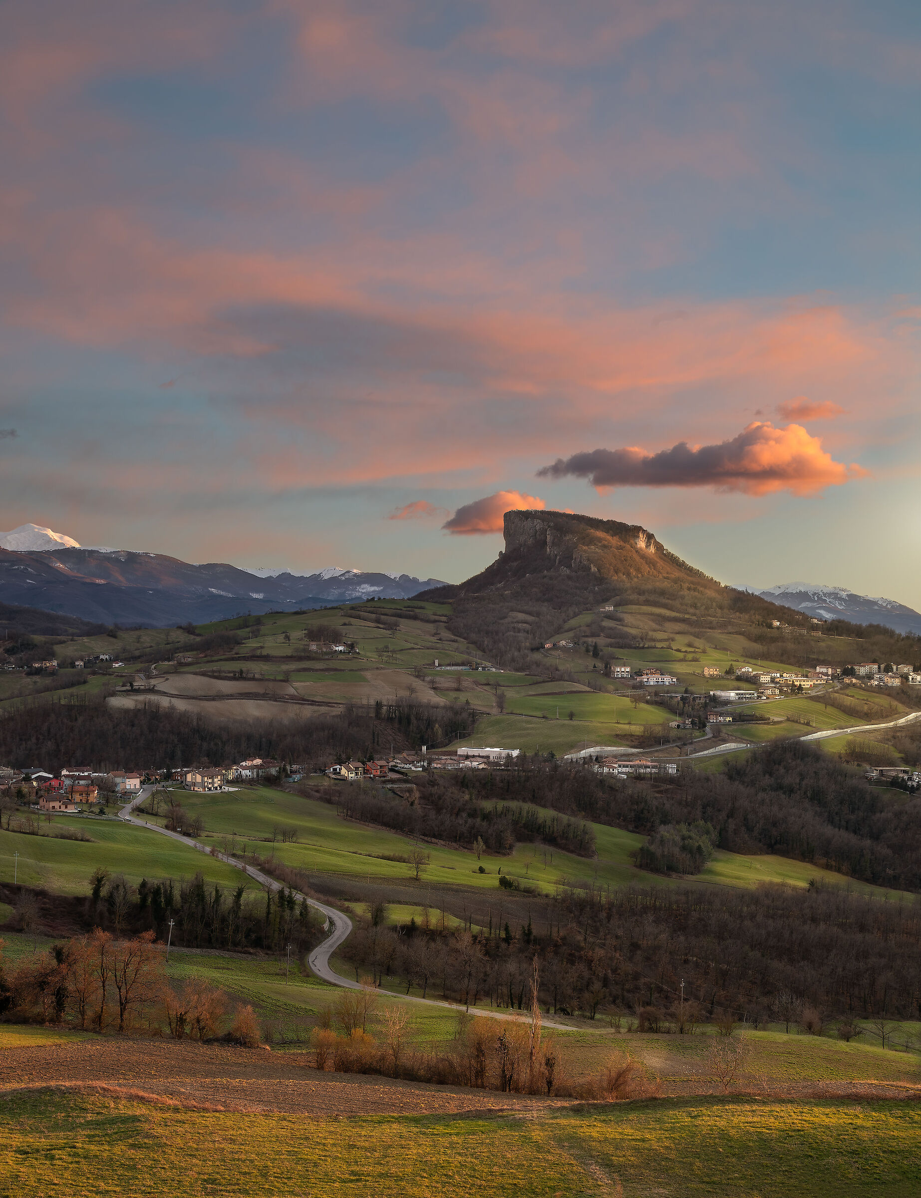 Bismantova al tramonto