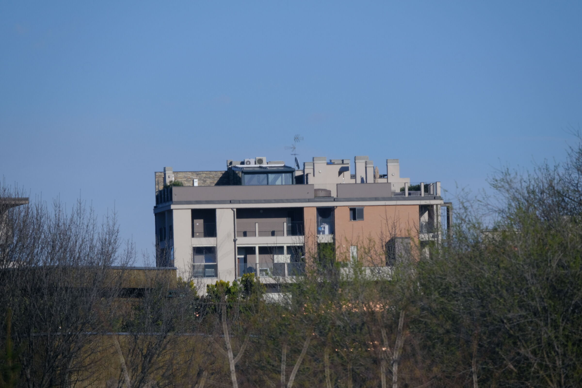 Tokina 300 mirror a 1.000 mt. non ritoccata