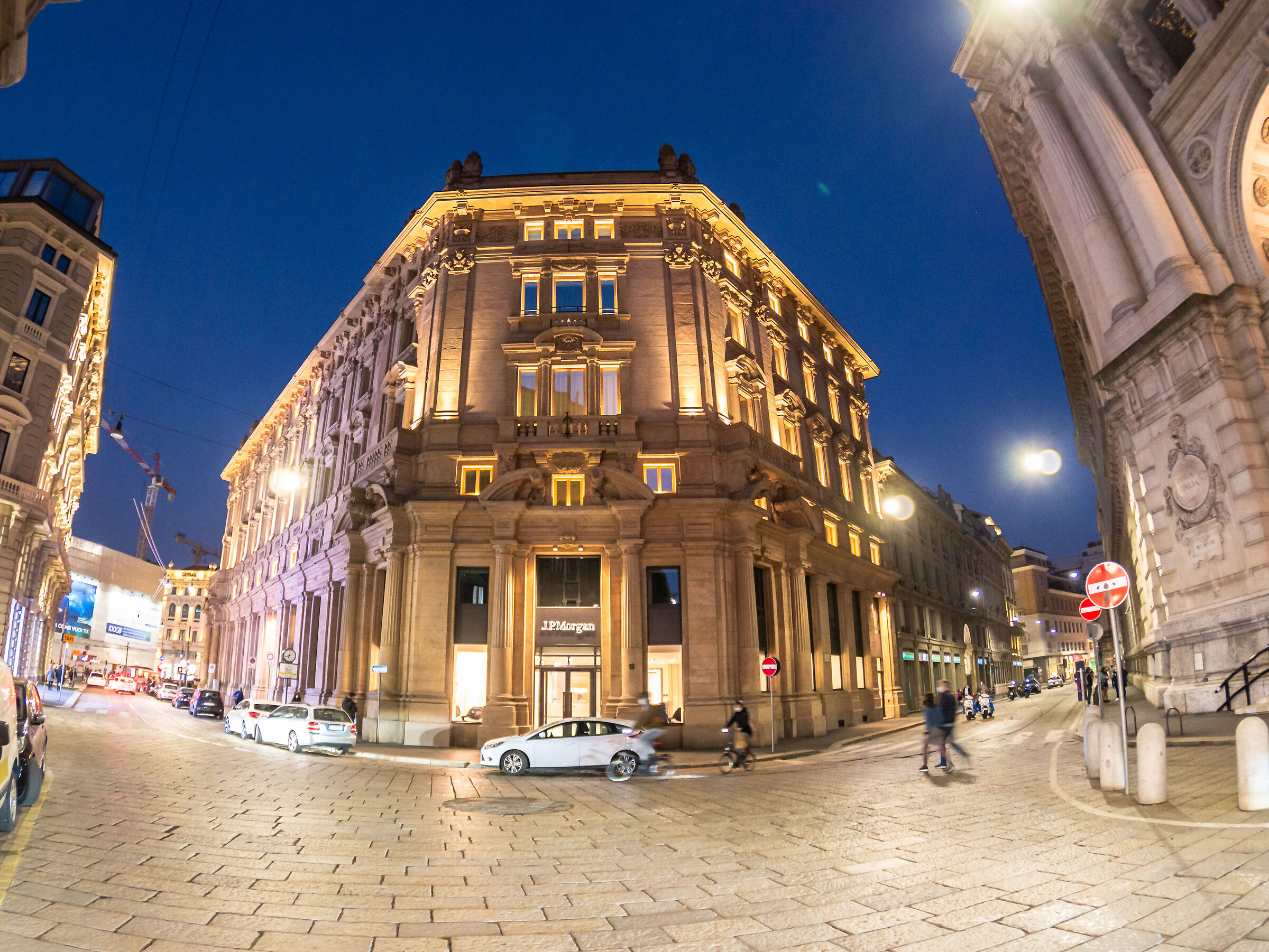 Via Cordusio - Milan