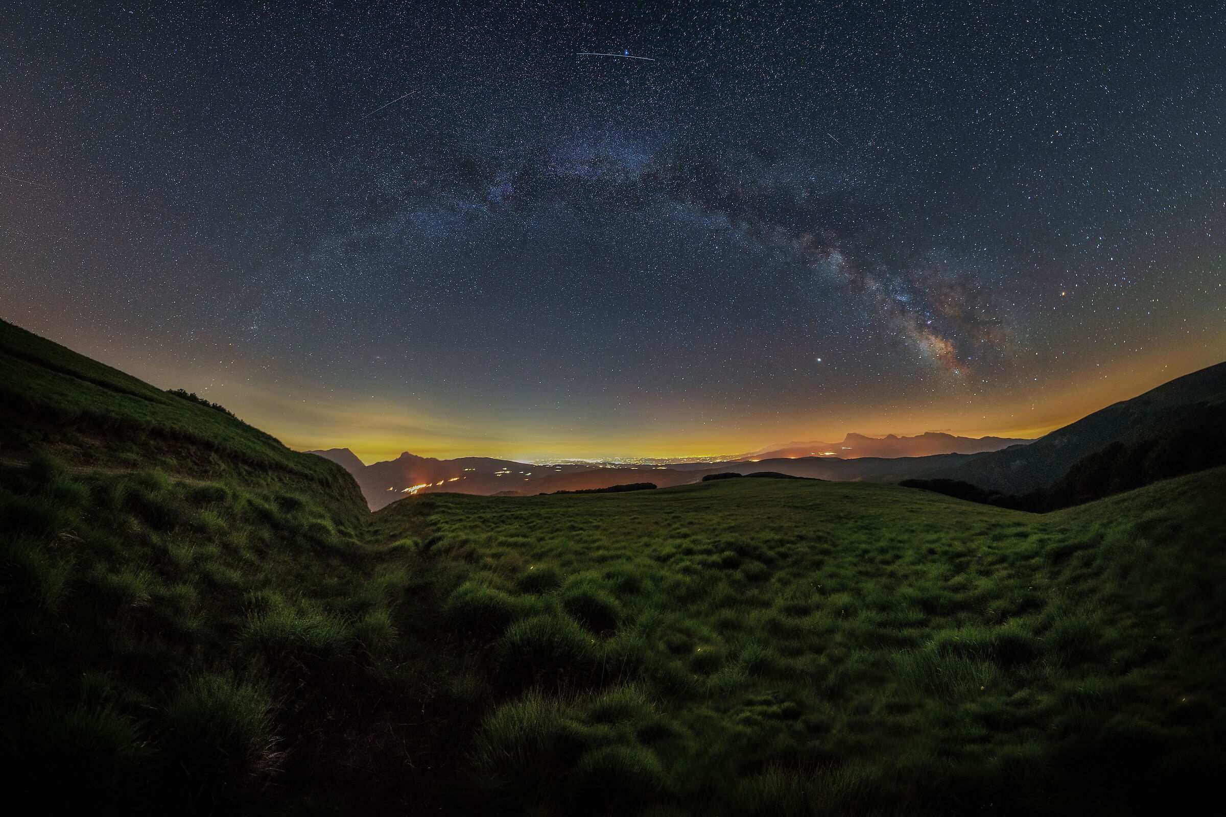 Arco galattico sopra i Monti della Laga