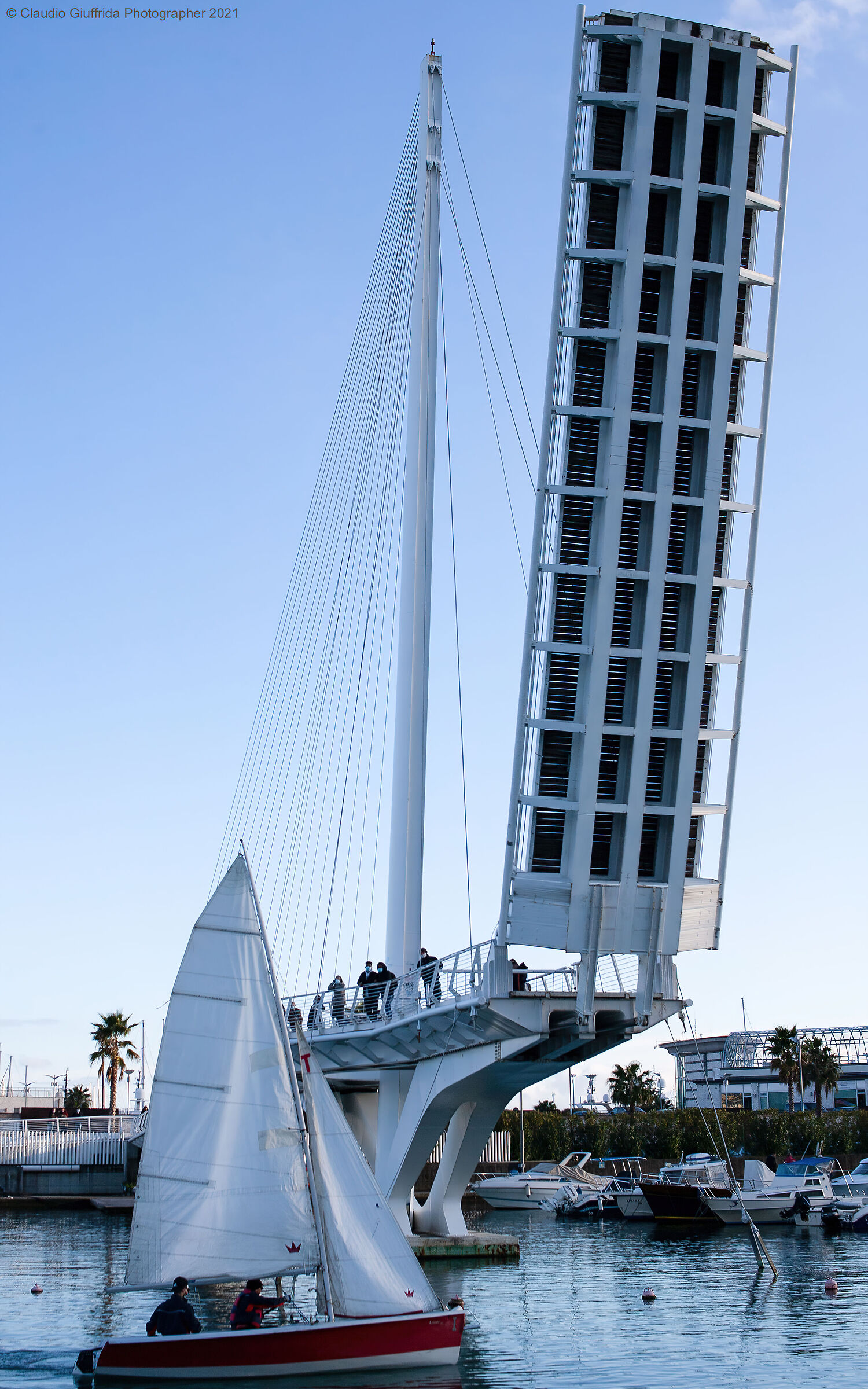 Luna Rossa torna a casa