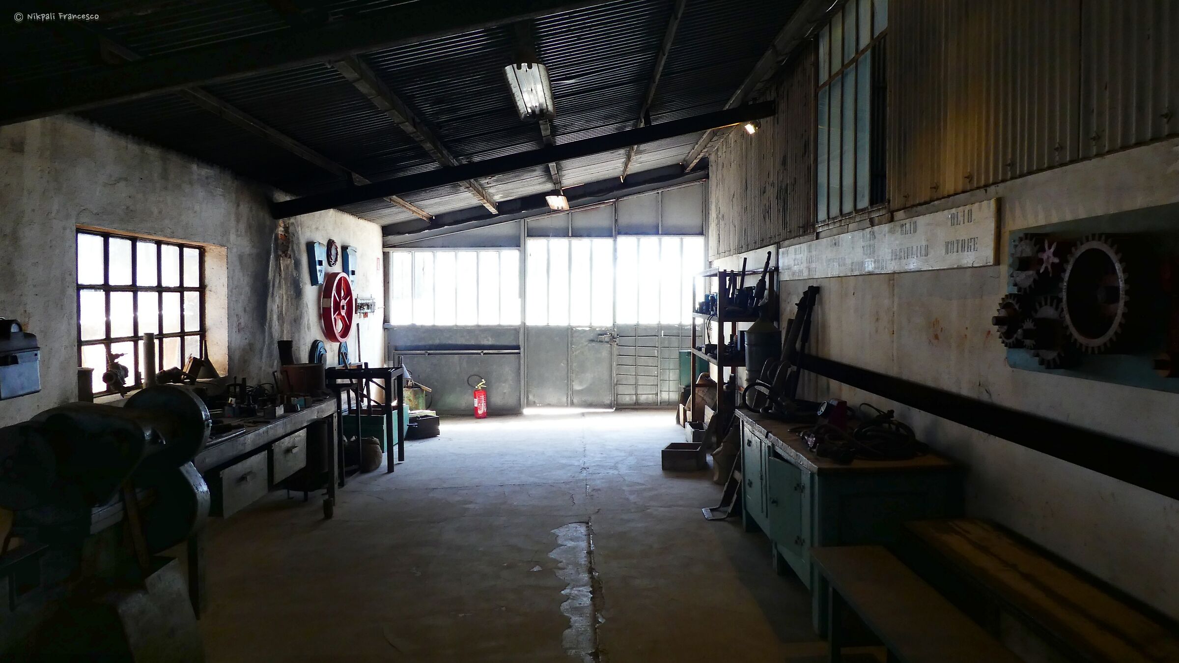Officina nelle Miniere di Calamita