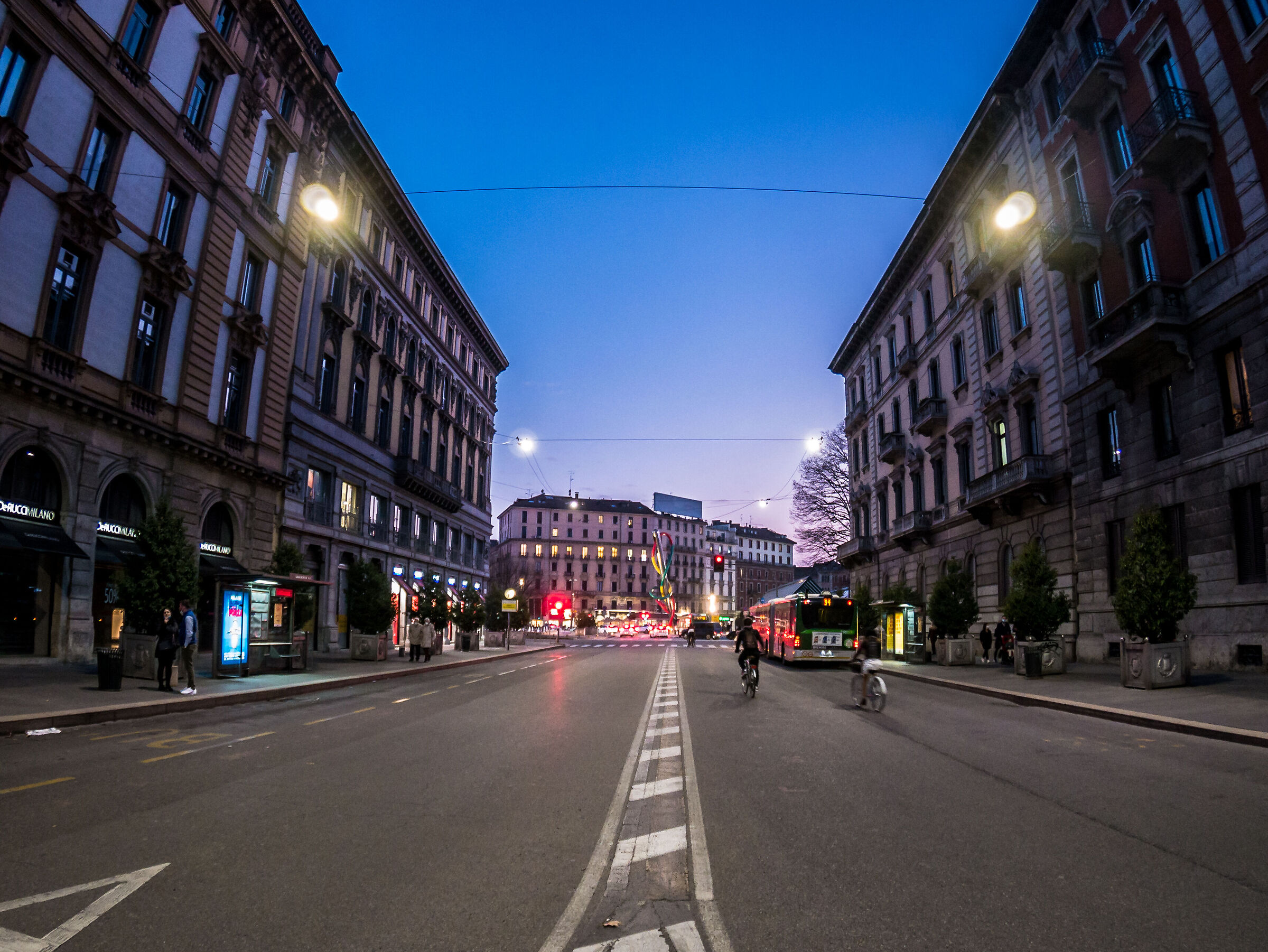 Piazzale Cadorna - Milan