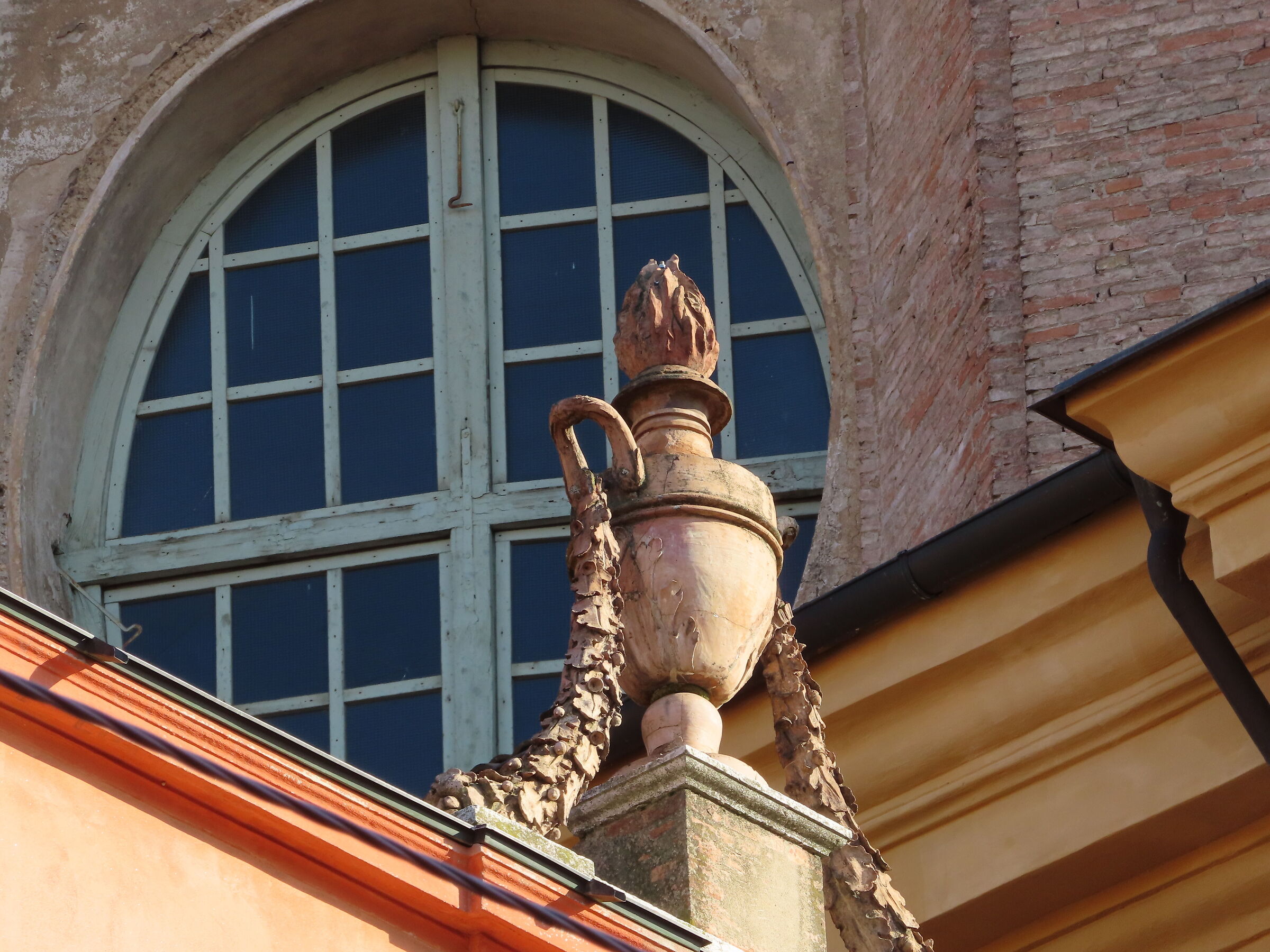 Details of San Domenico in Modena