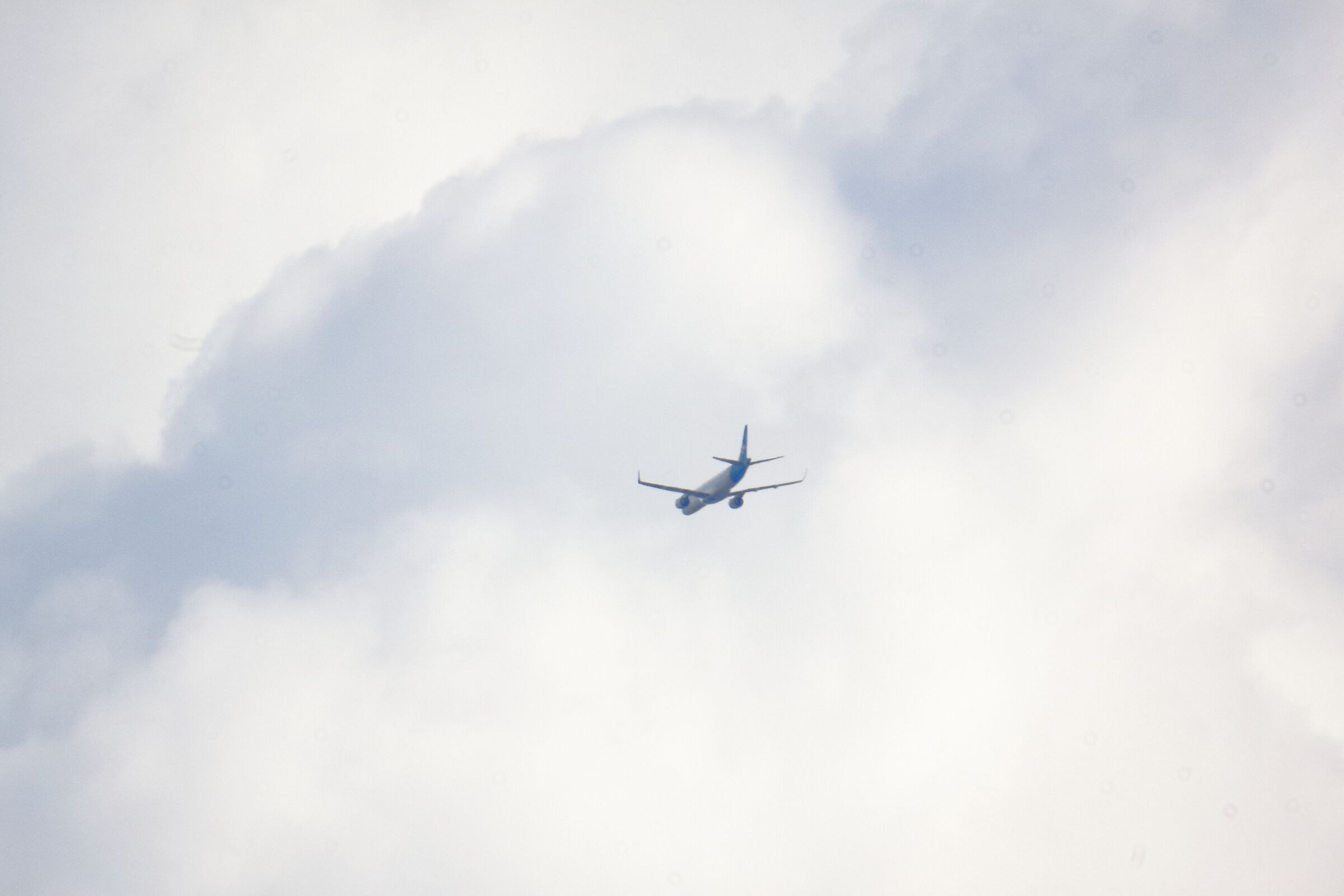 Embraer E195 I-ADJL AirDolomites LH328 FRA-VCE clouds