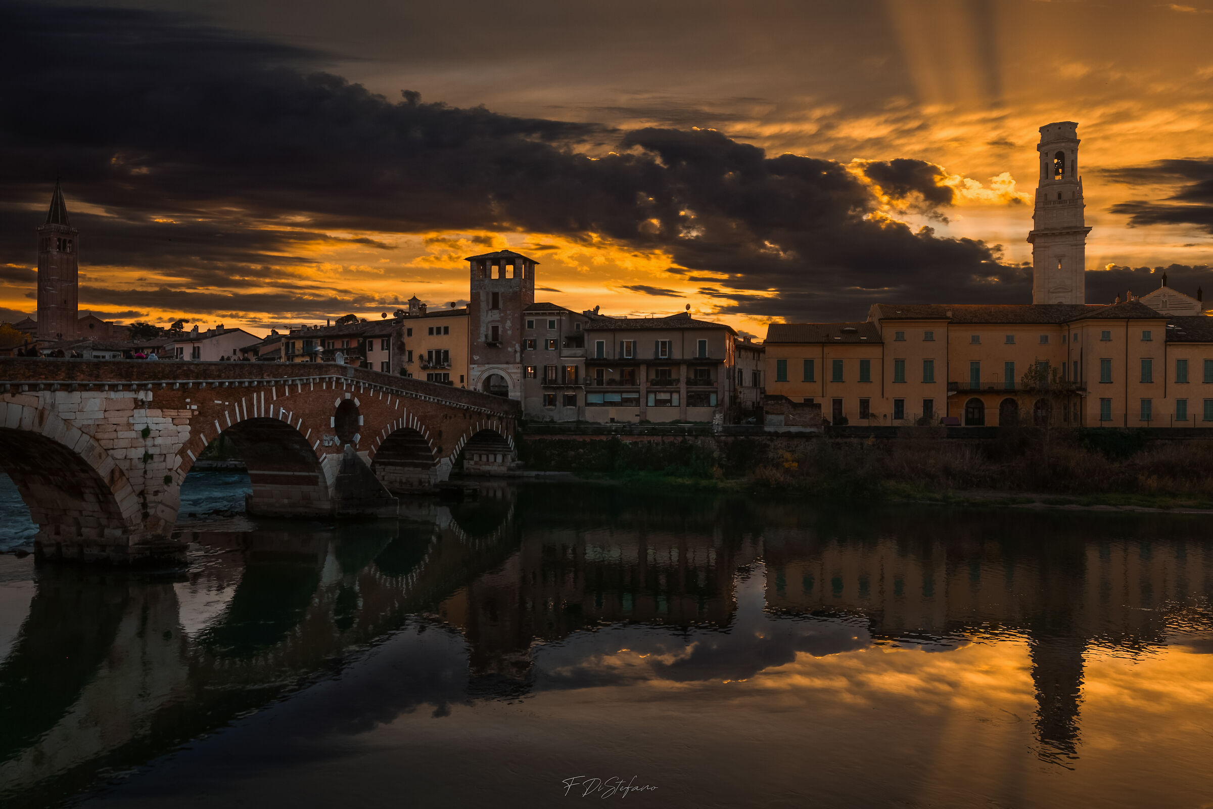 Ponte di Pietra sunset