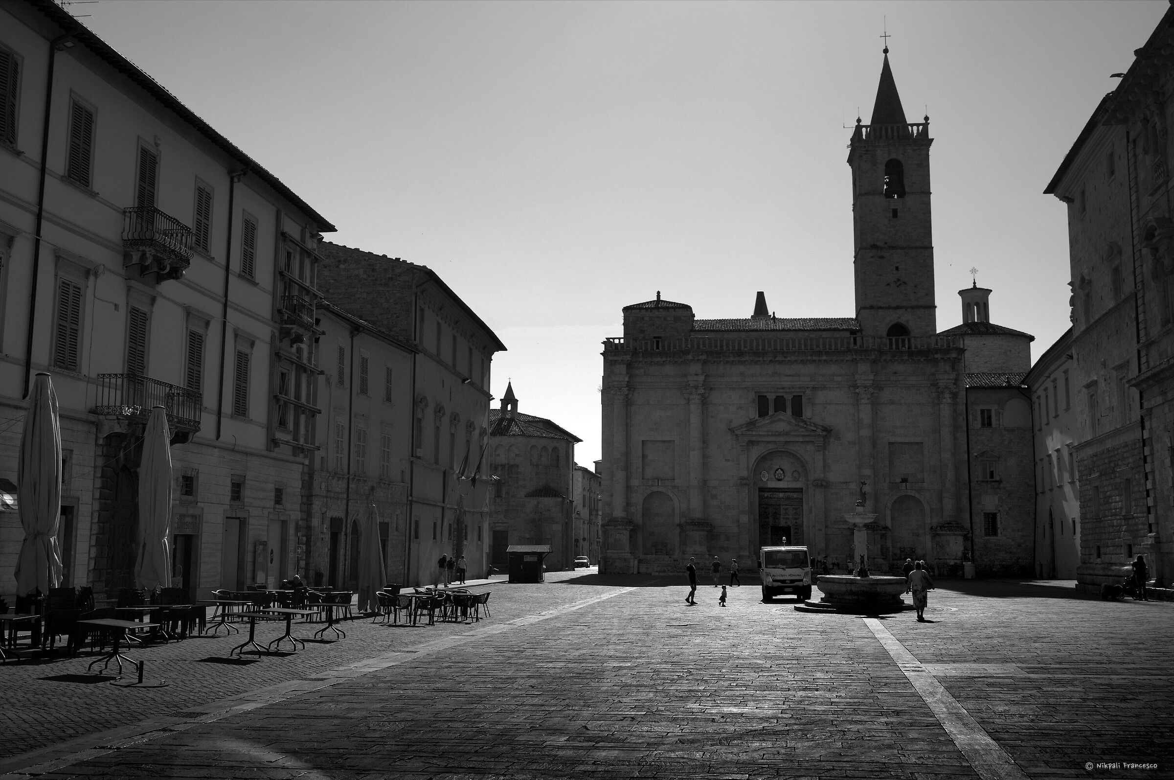 Piazza Arringo (Ascoli Piceno)