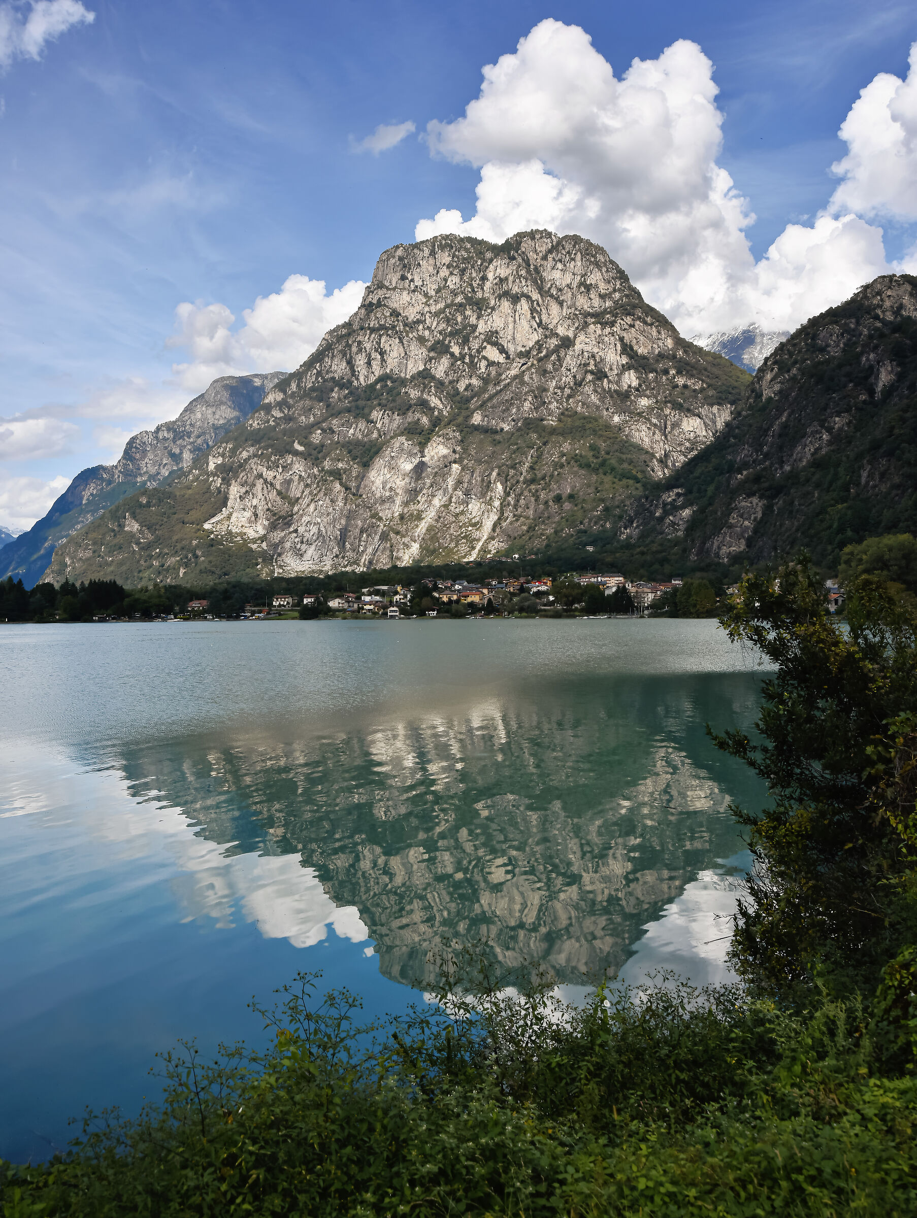 Lago di Mezzola