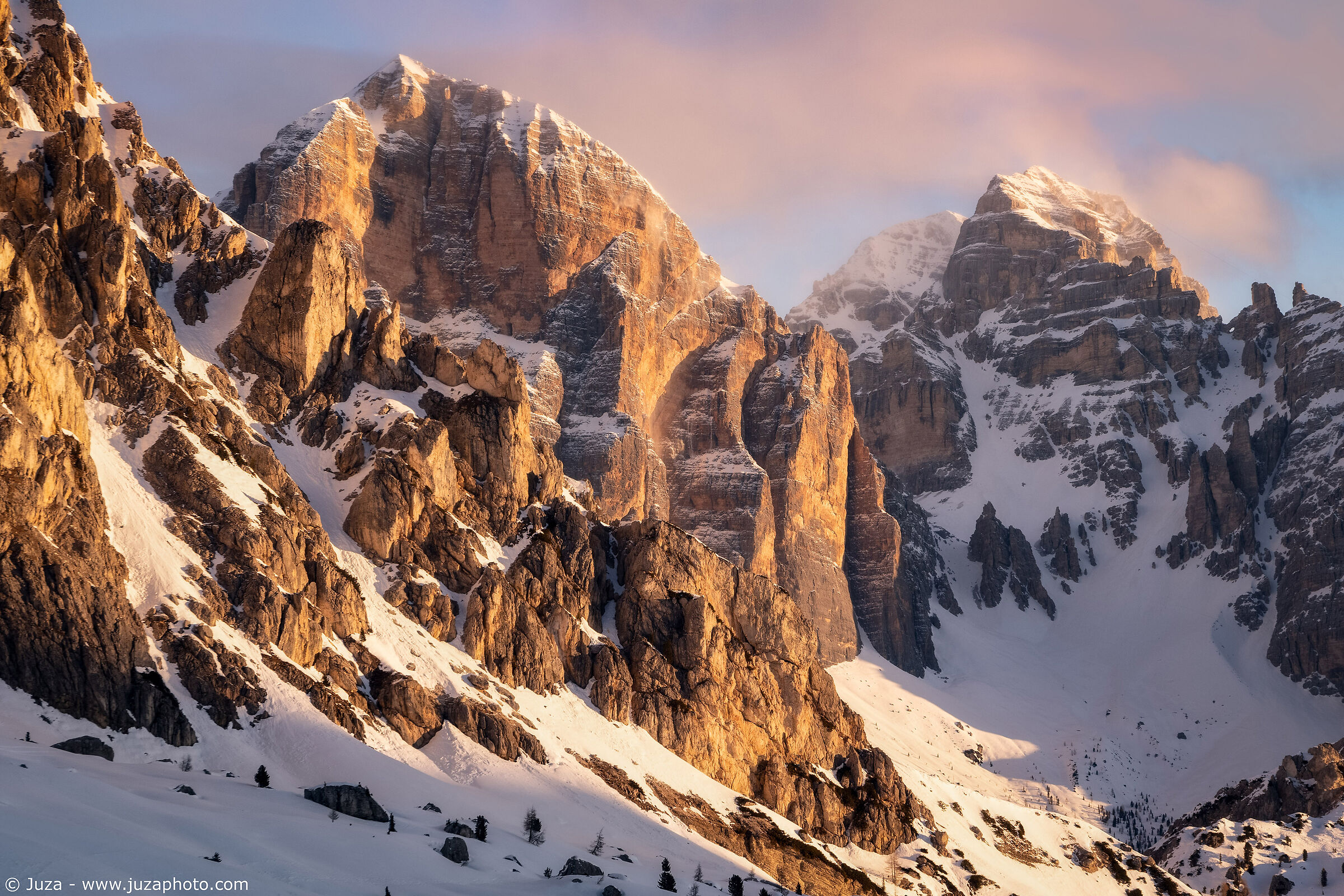 Prime luci tra Ra Gusela e Tofane