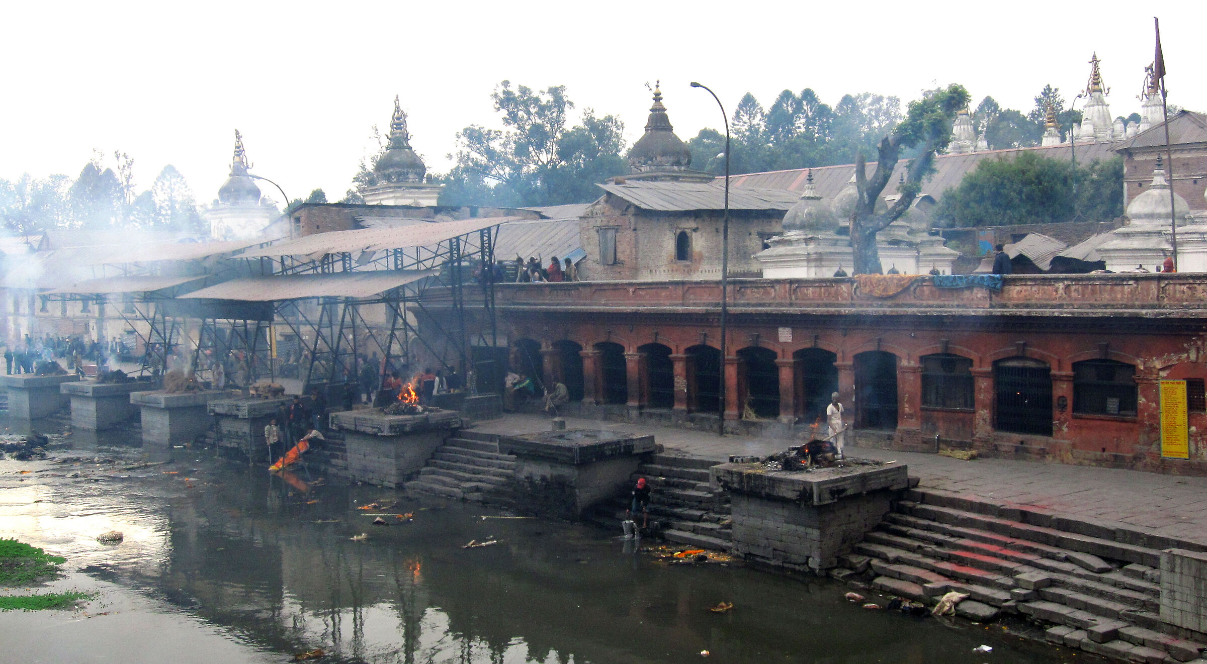 ghat per le cremazioni