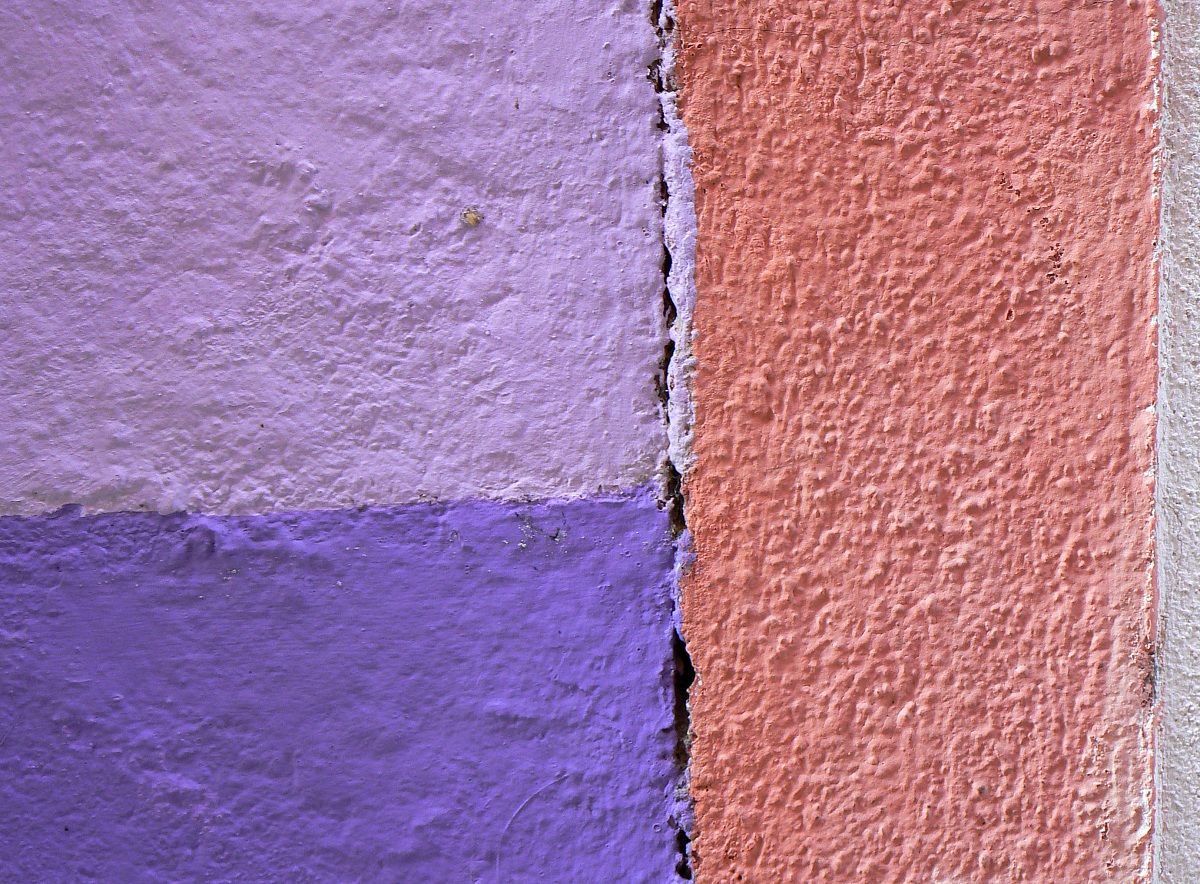 puppet pastel colors.