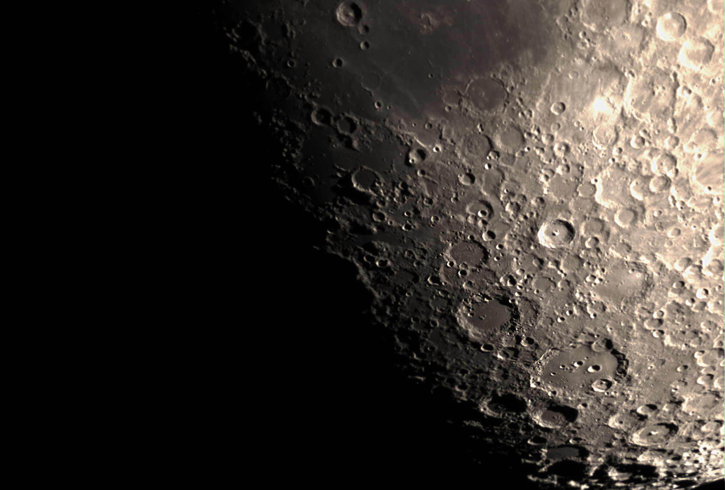 Moon: Clavius Longomontanus WILHELM and MAGINUS
