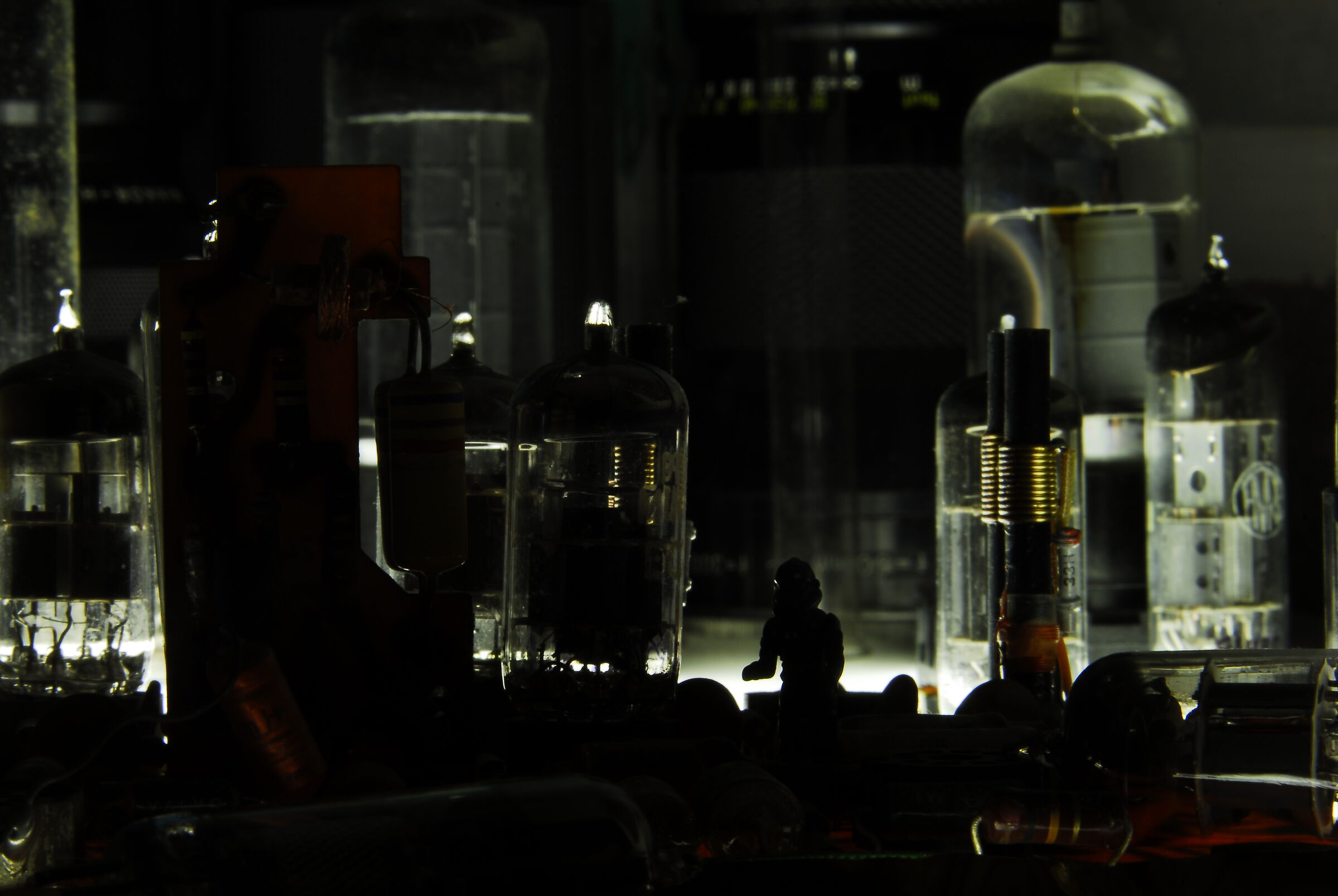 STExplorers: le rive del fiume elettronico iso 100