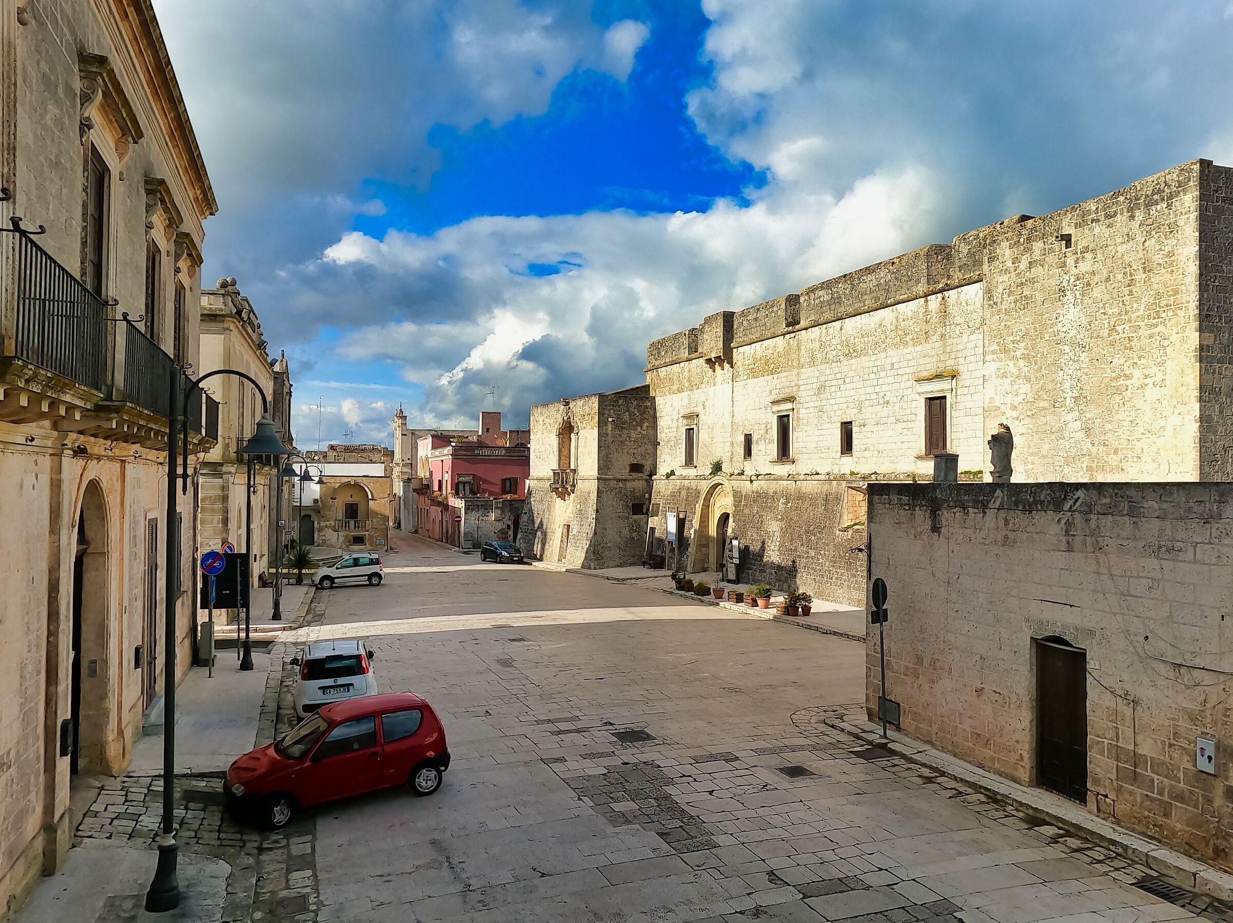 Andrano Castle Square