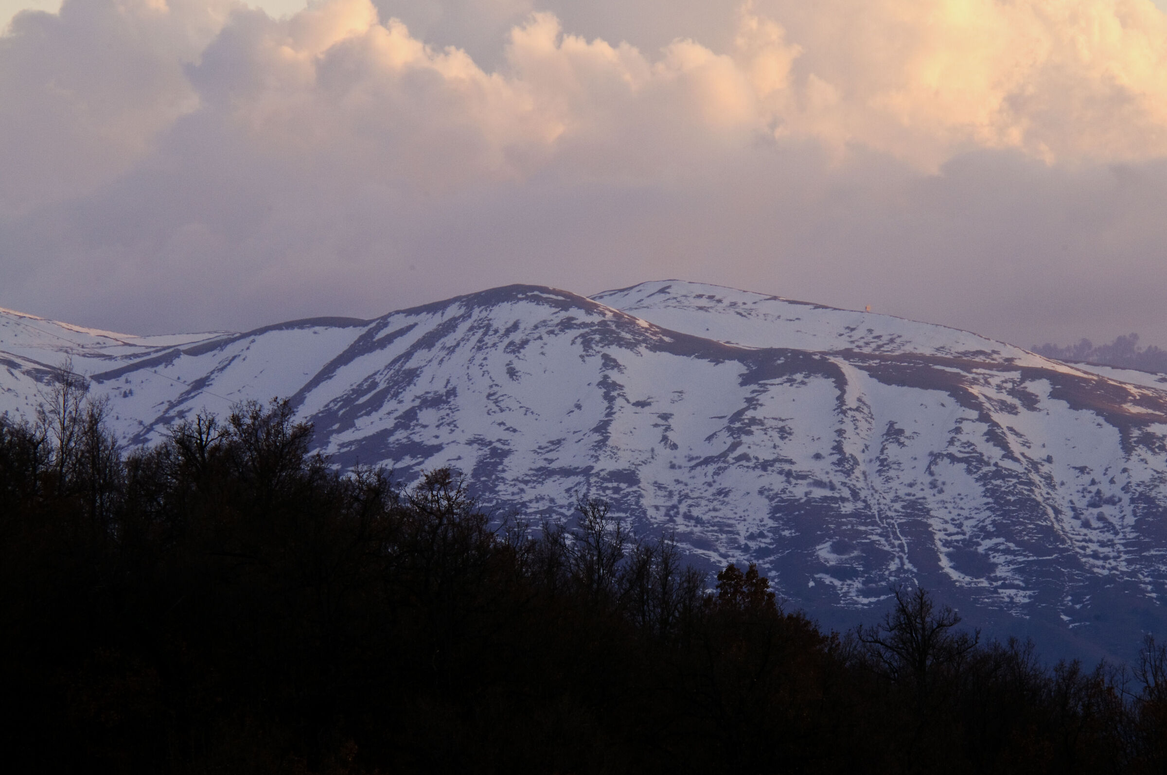 Sunset over the Mountains of Bagno