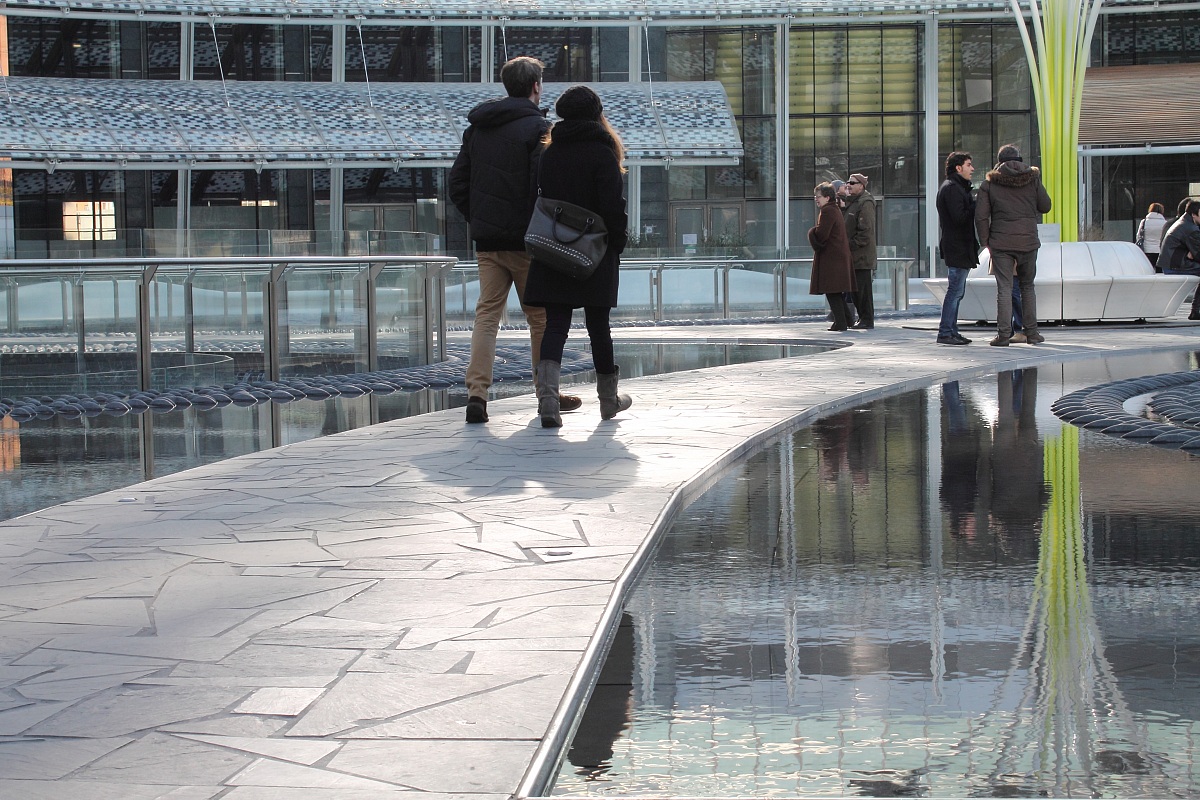 Piazza Gae Aulenti 27