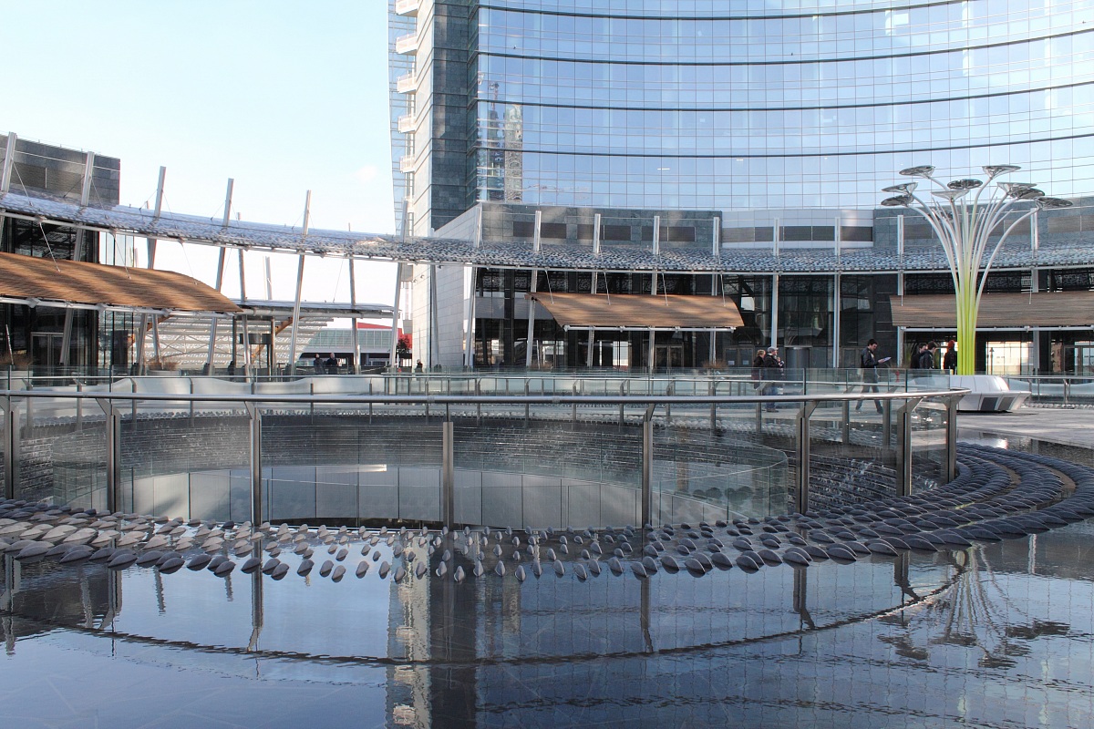 Piazza Gae Aulenti 22