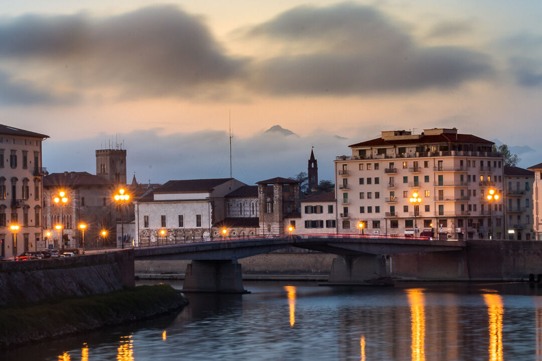 Lungarni at sunset with Pania della Croce