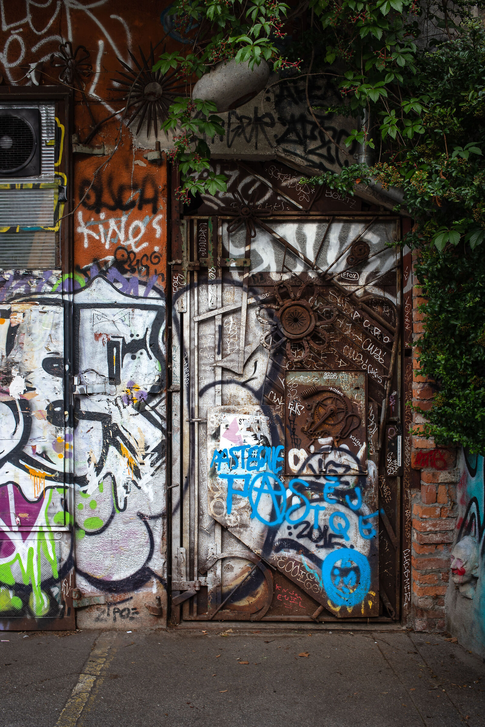 Metelkova  -pt9