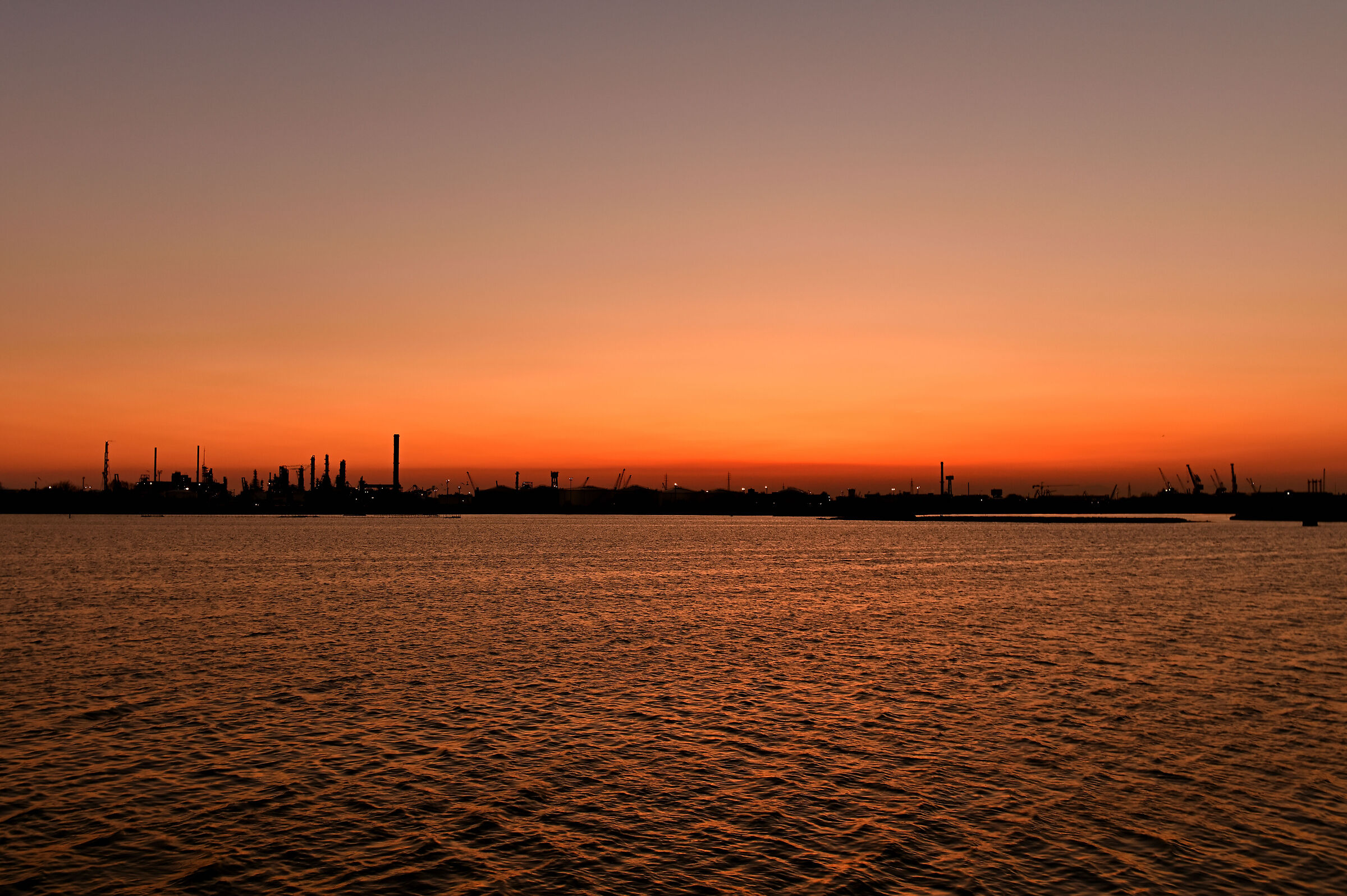 Un tramonto di fuoco