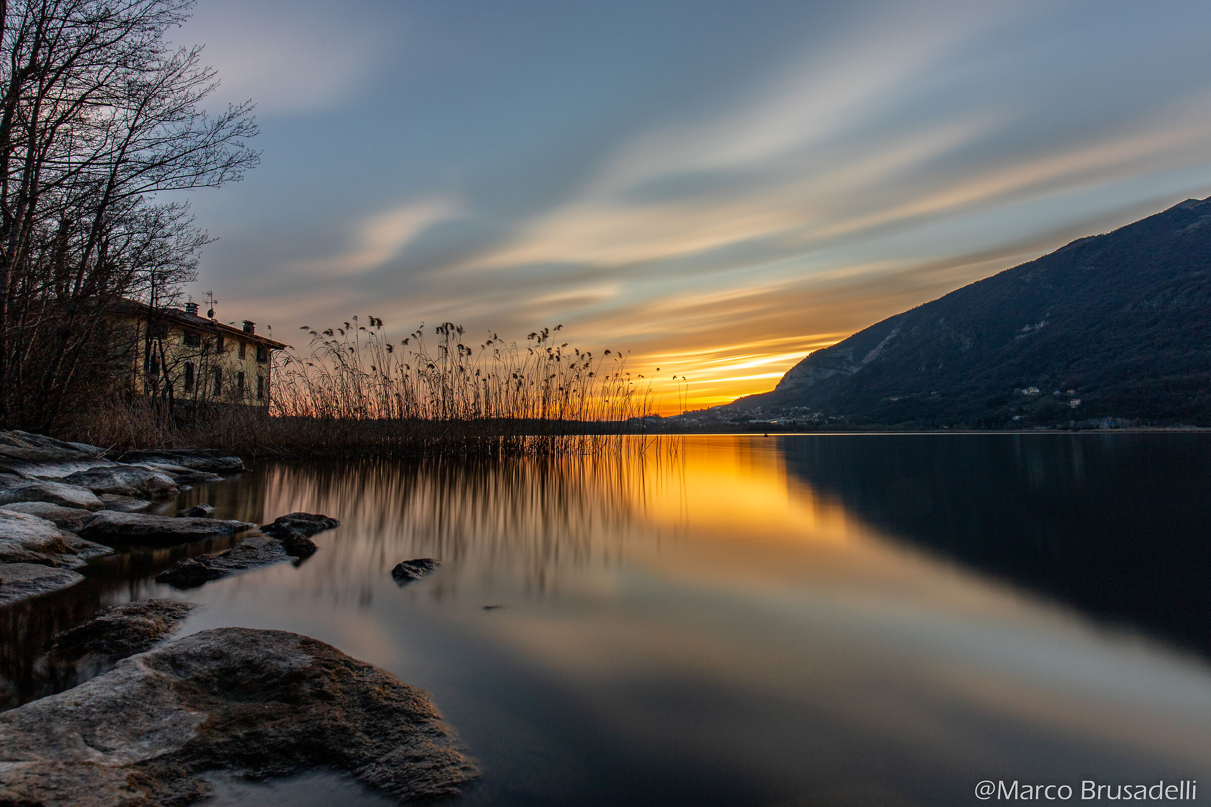 Sunset over the lake, in Civate