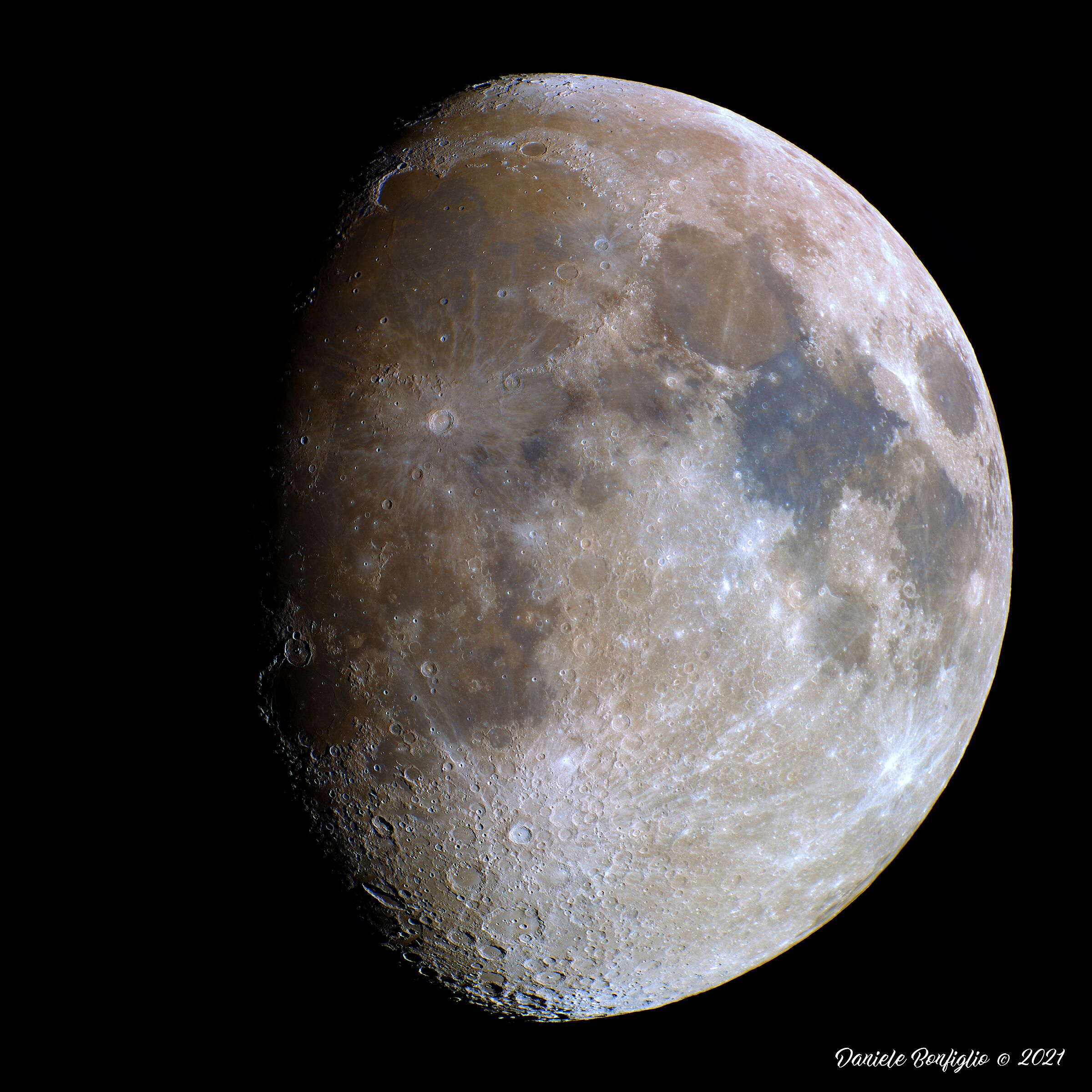 Mineral Moon mosaico 80 megapixel (bis)