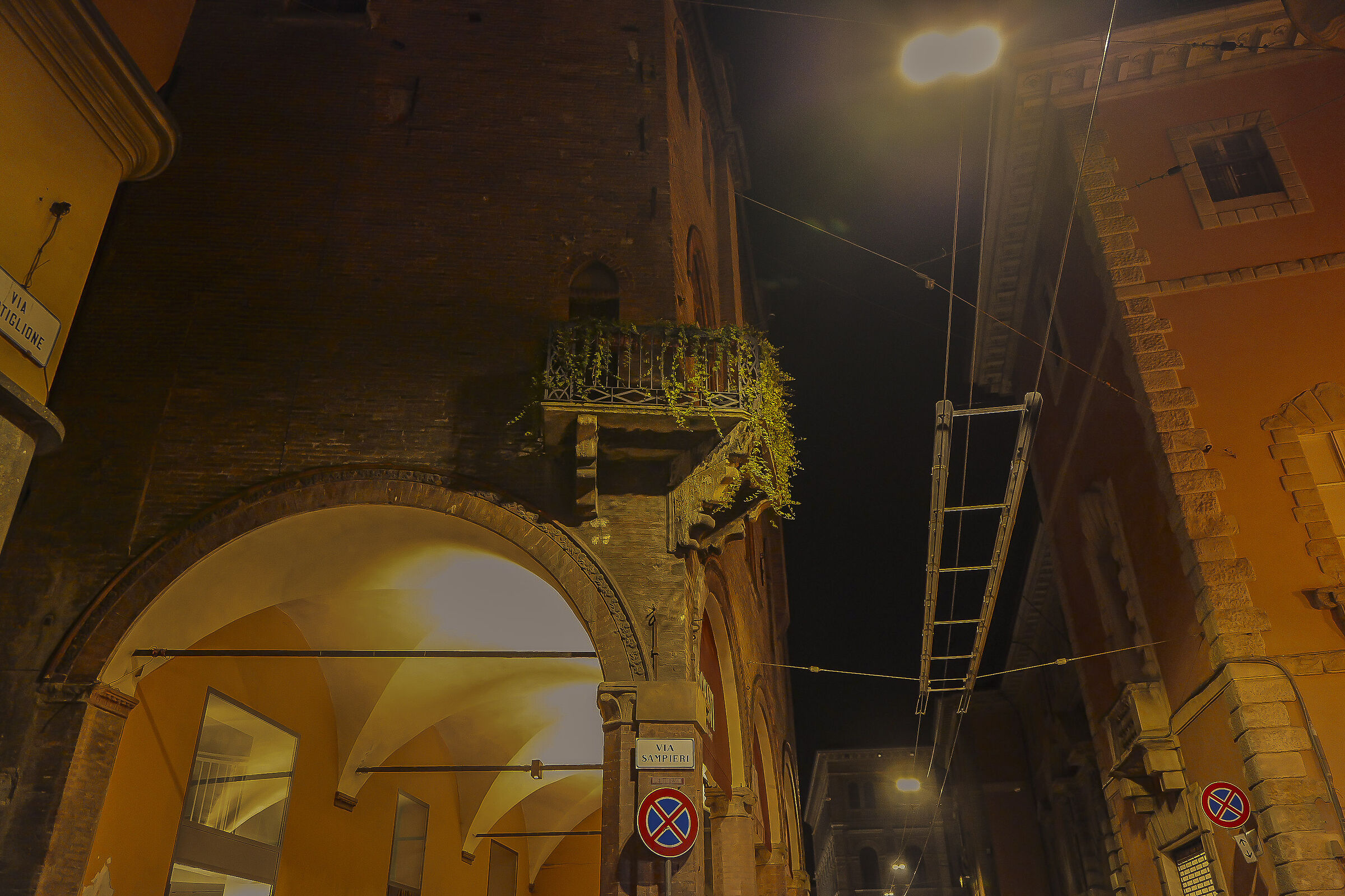 Bologna night life