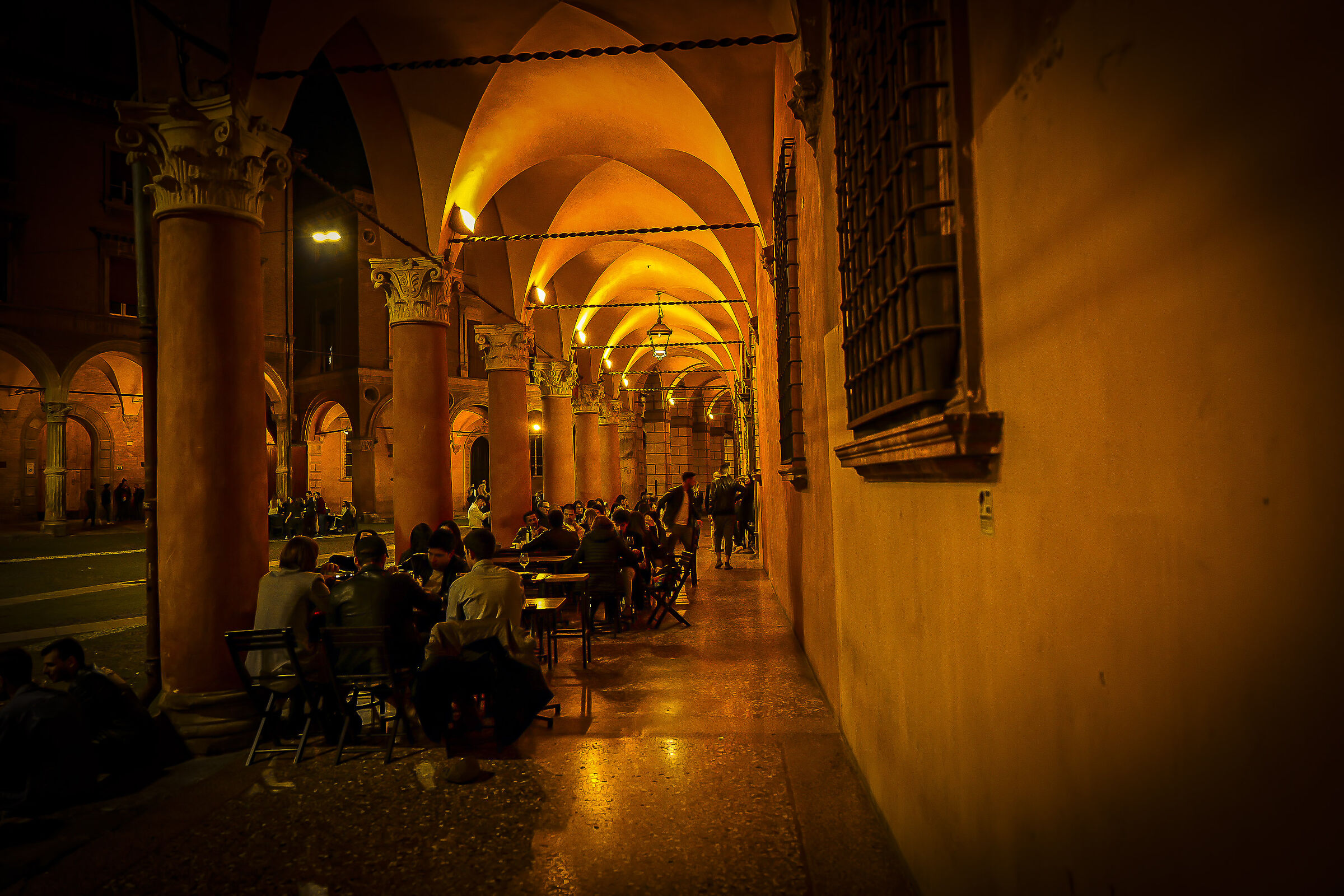 Bologna night life