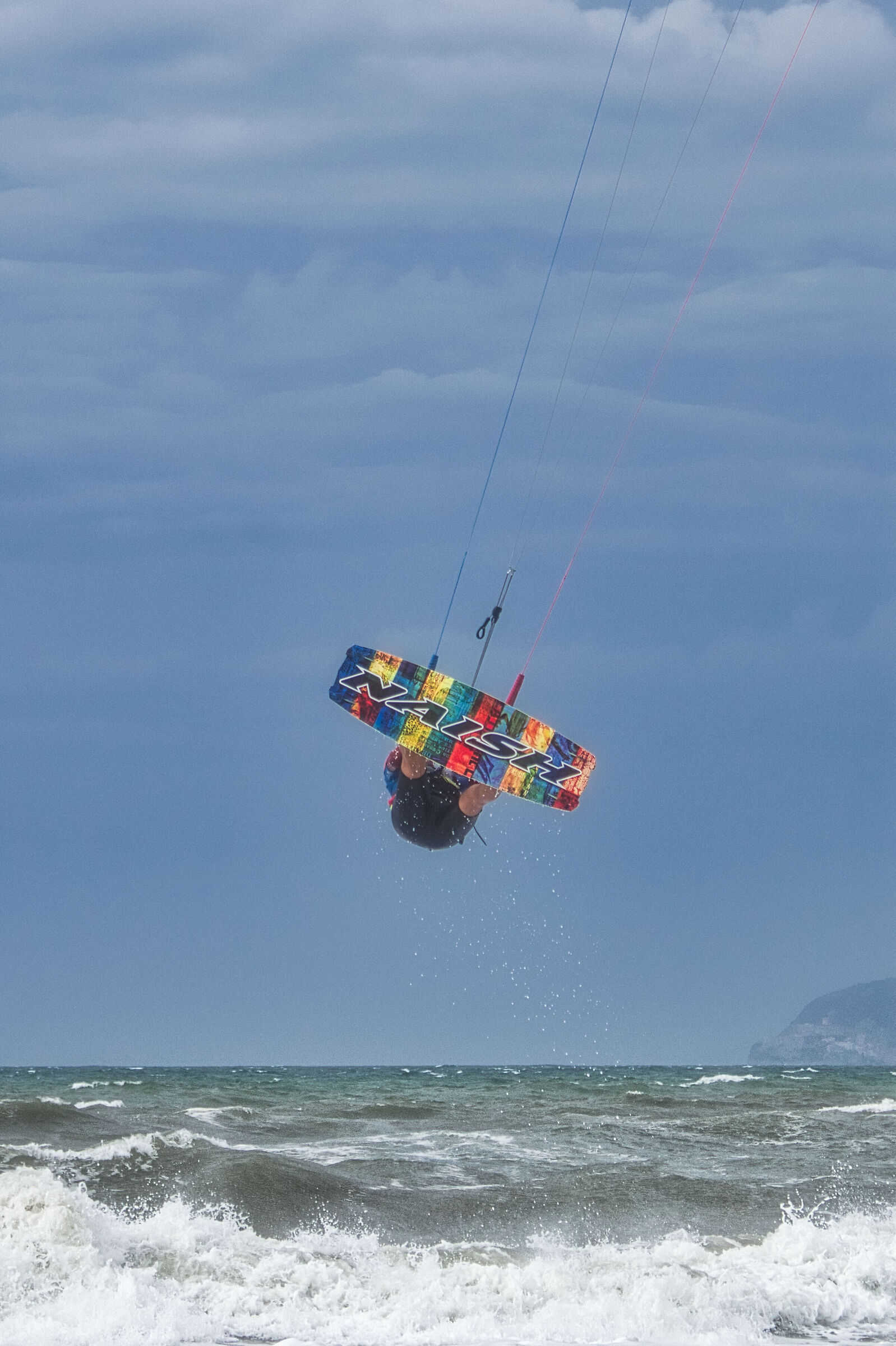 Kitesurfing