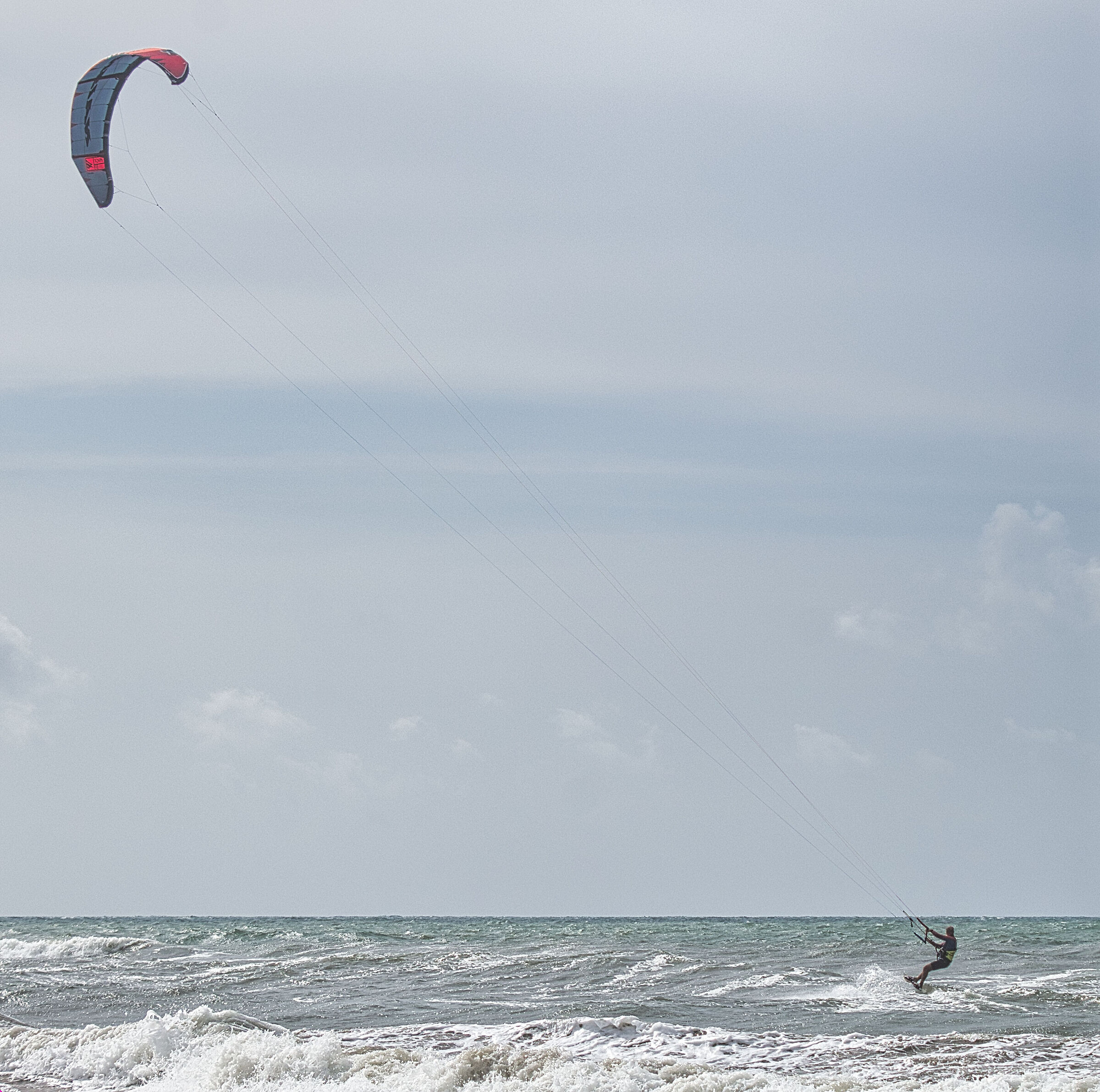 Kitesurfing