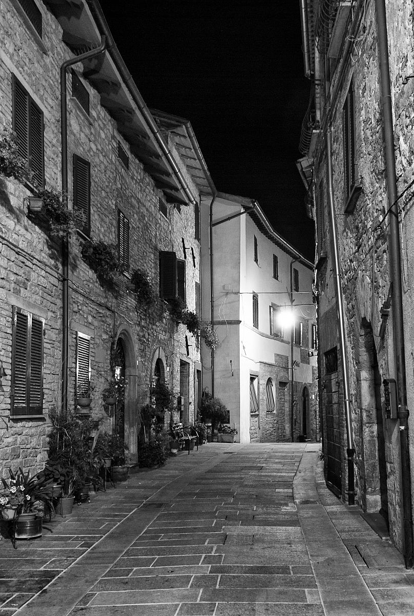 Scorci di Pietralunga 4