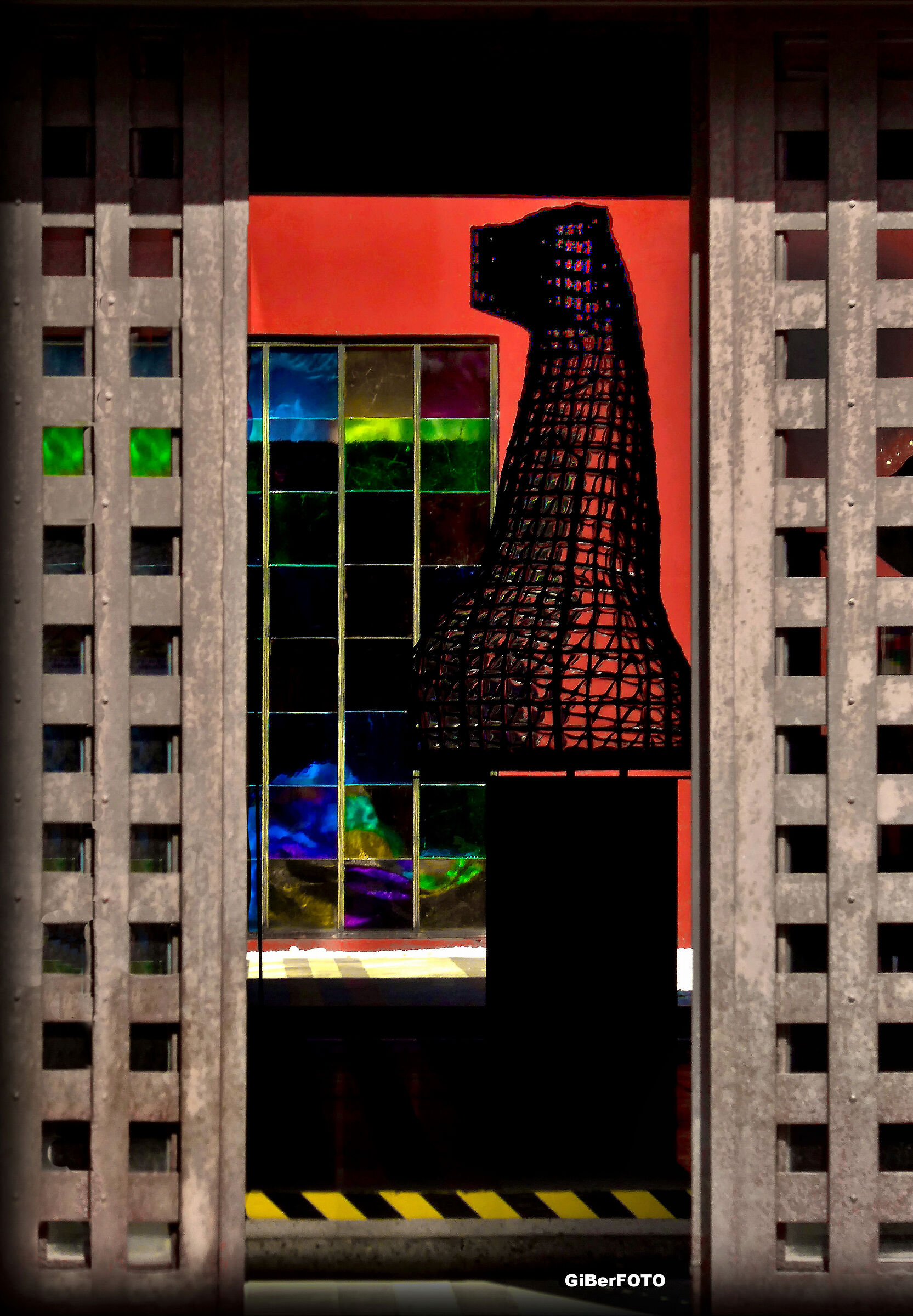 The Gate of " LEONARDO!"