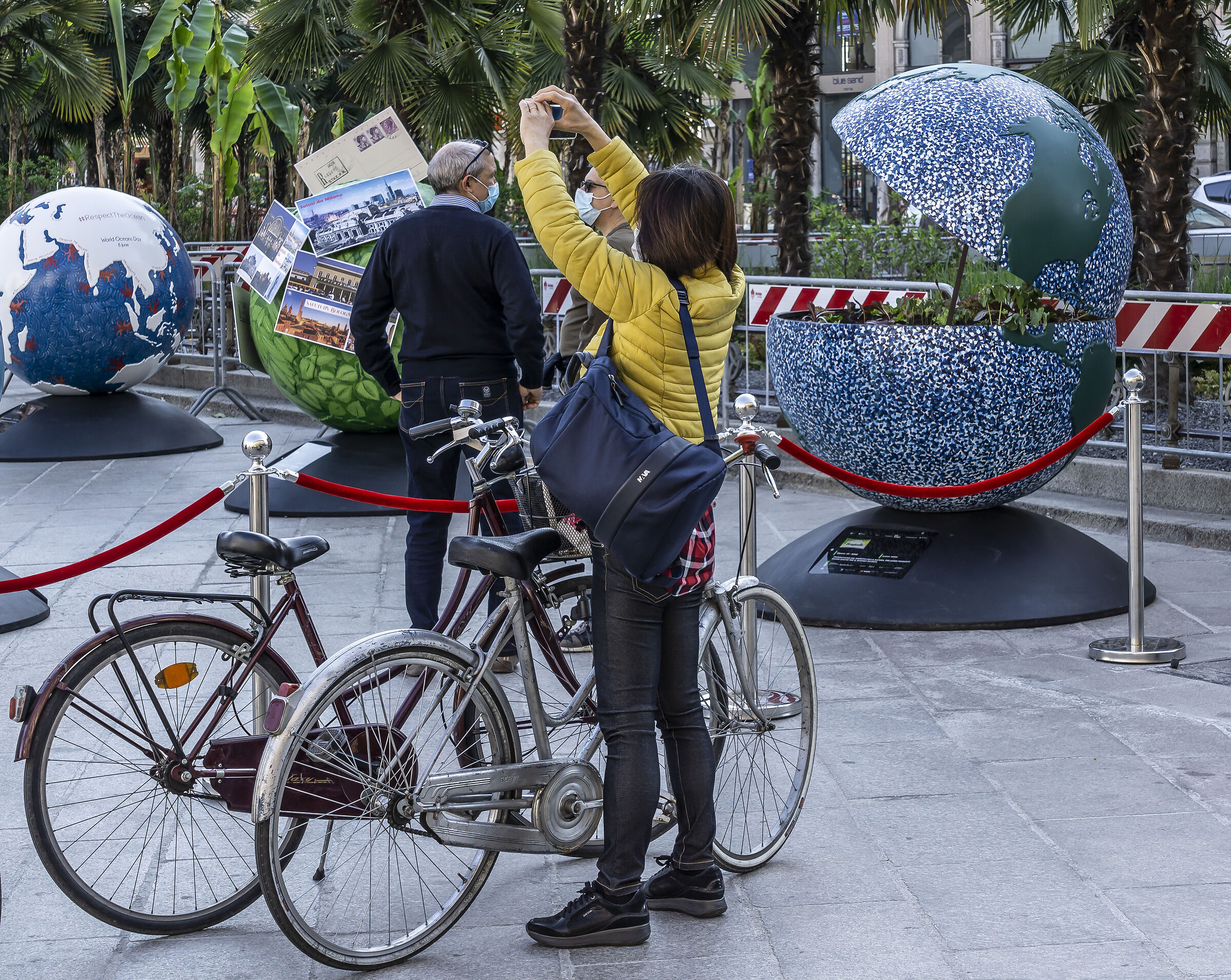 WePlanet - Pasqua 2021 in Piazza del Duomo. 17:13:46