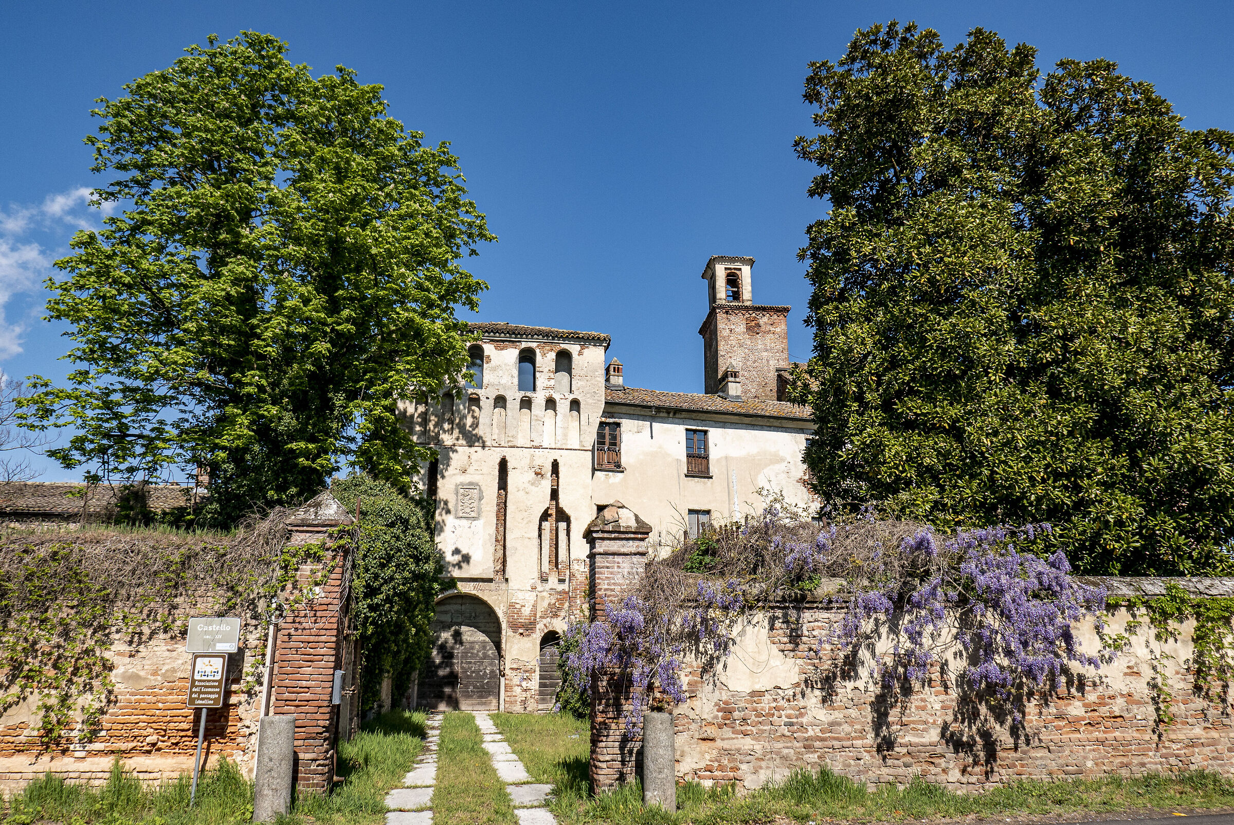 Ingresso al castello di Valeggio