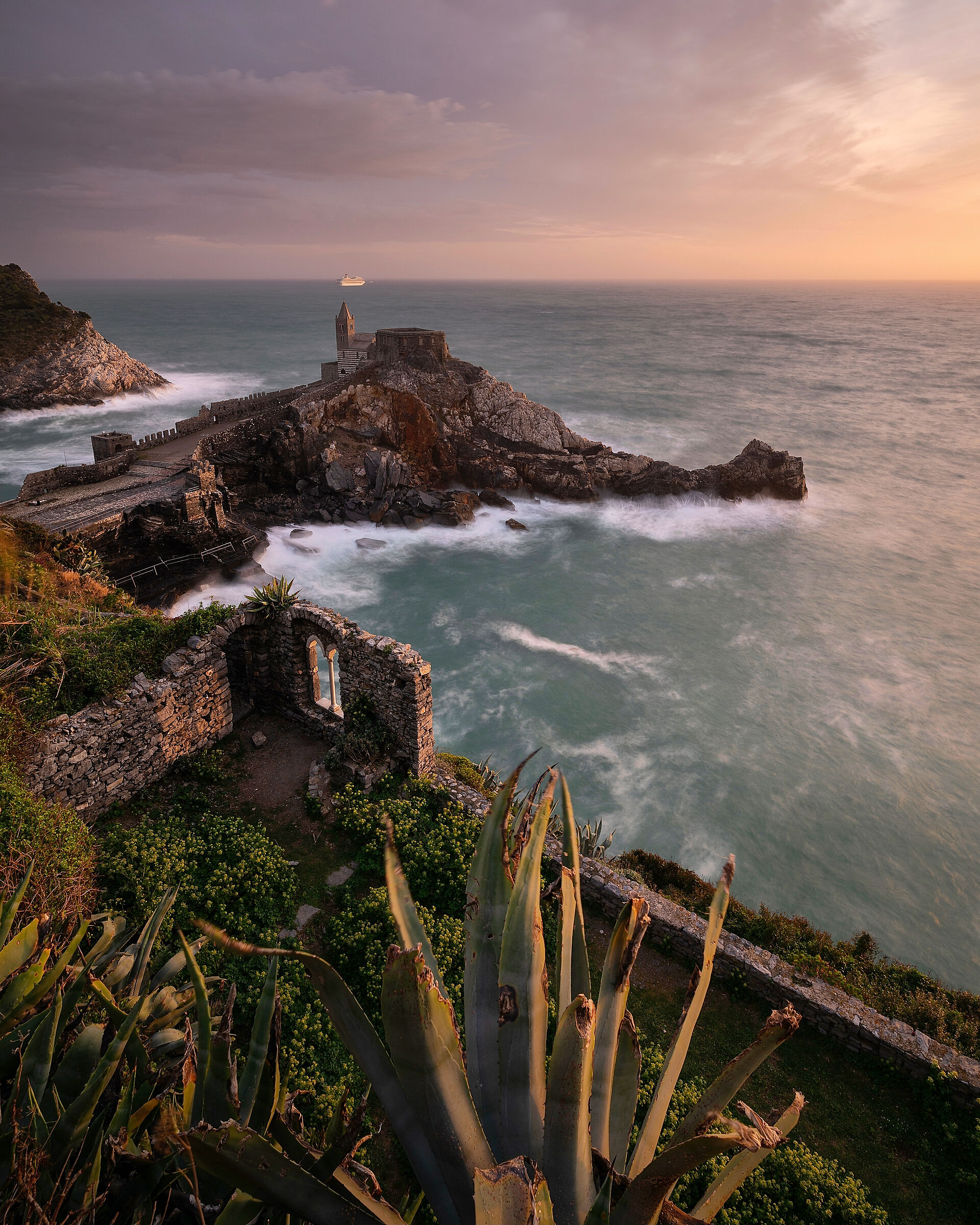 Portovenere al tramonto