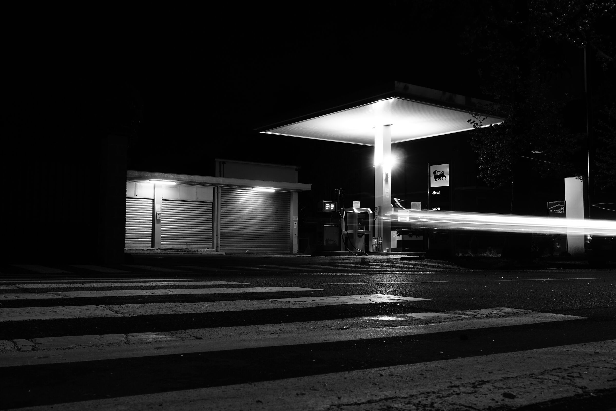 Night petrol station 1