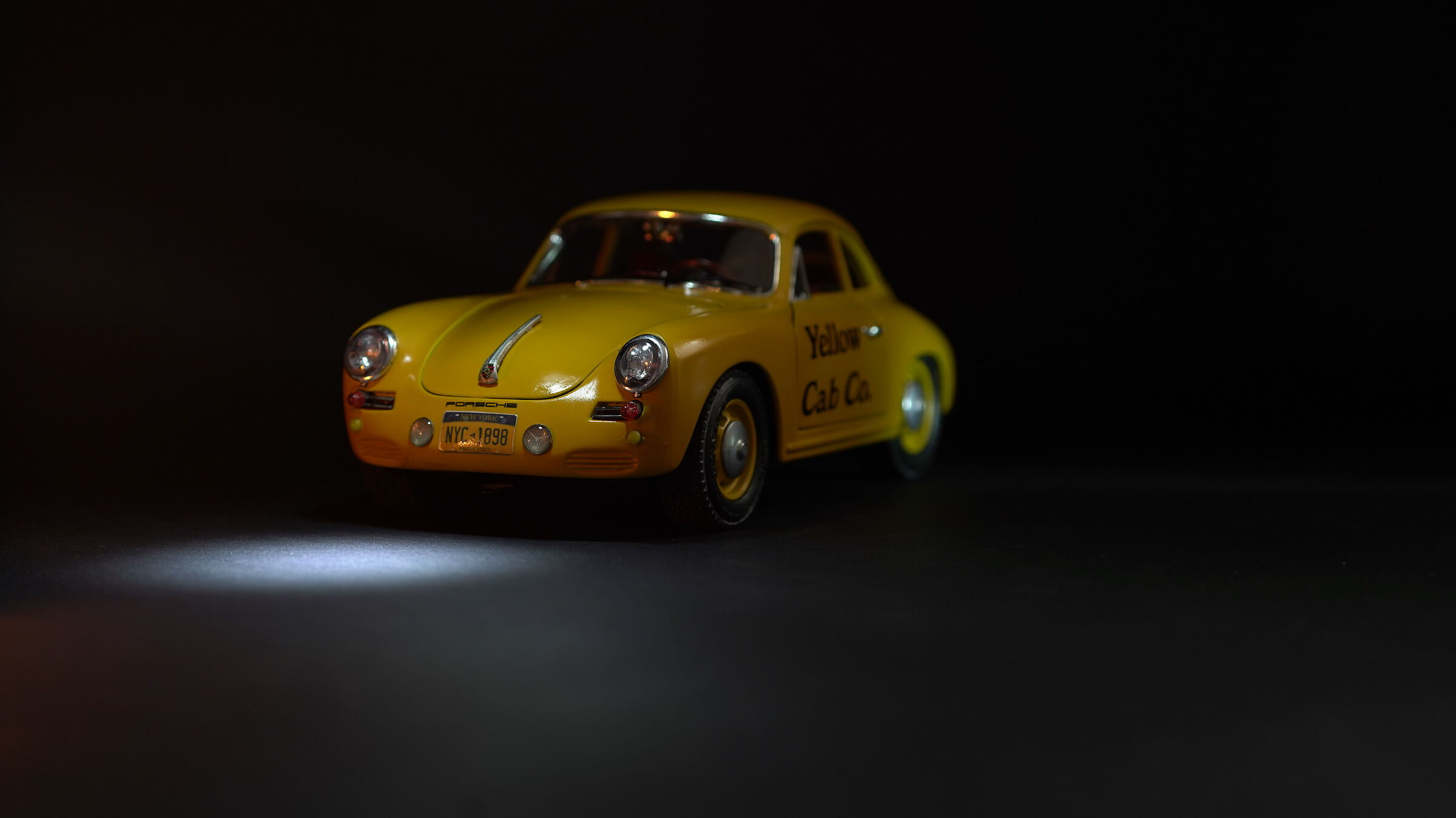 porsche 356  < Yellow Cab Co > Taxi for VIP