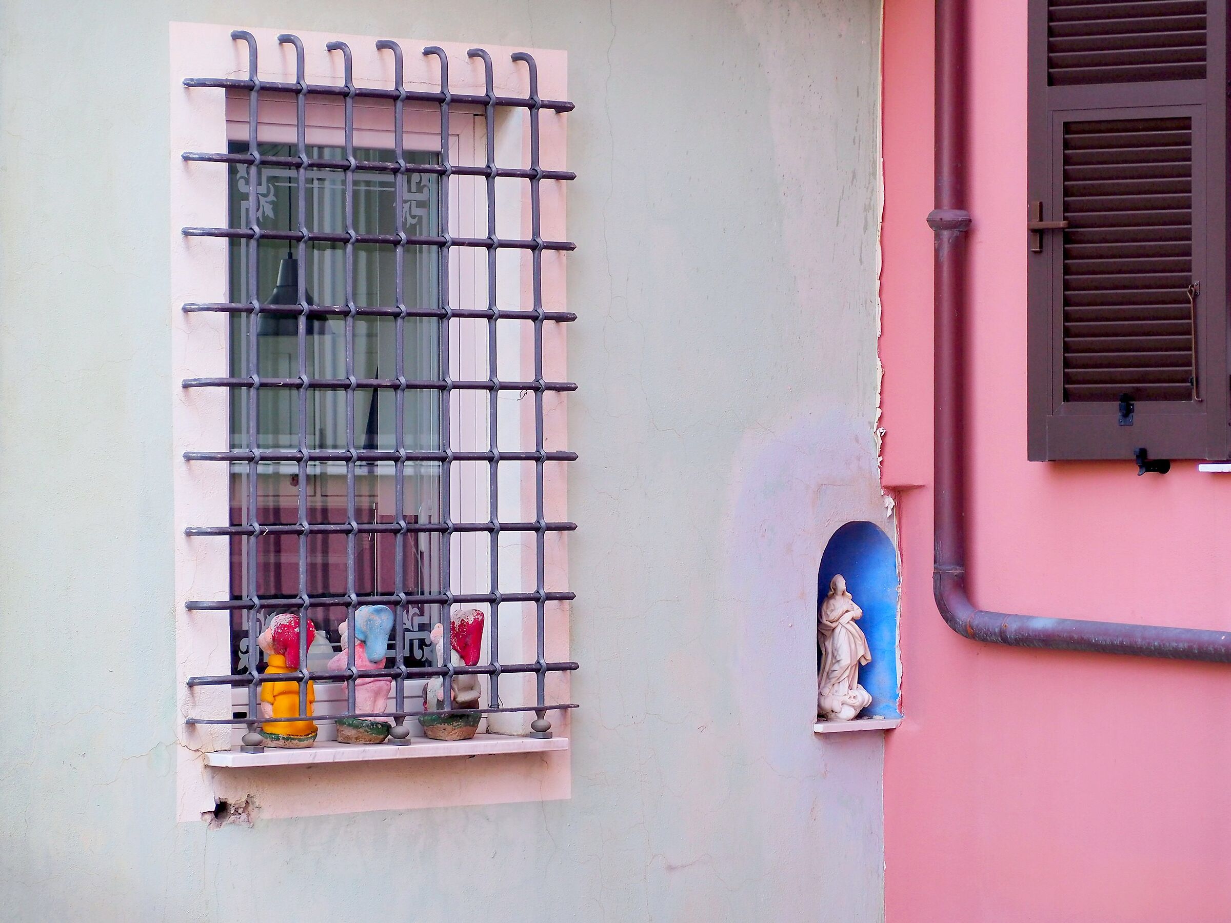 The Madonna and the Three Little Nostrils