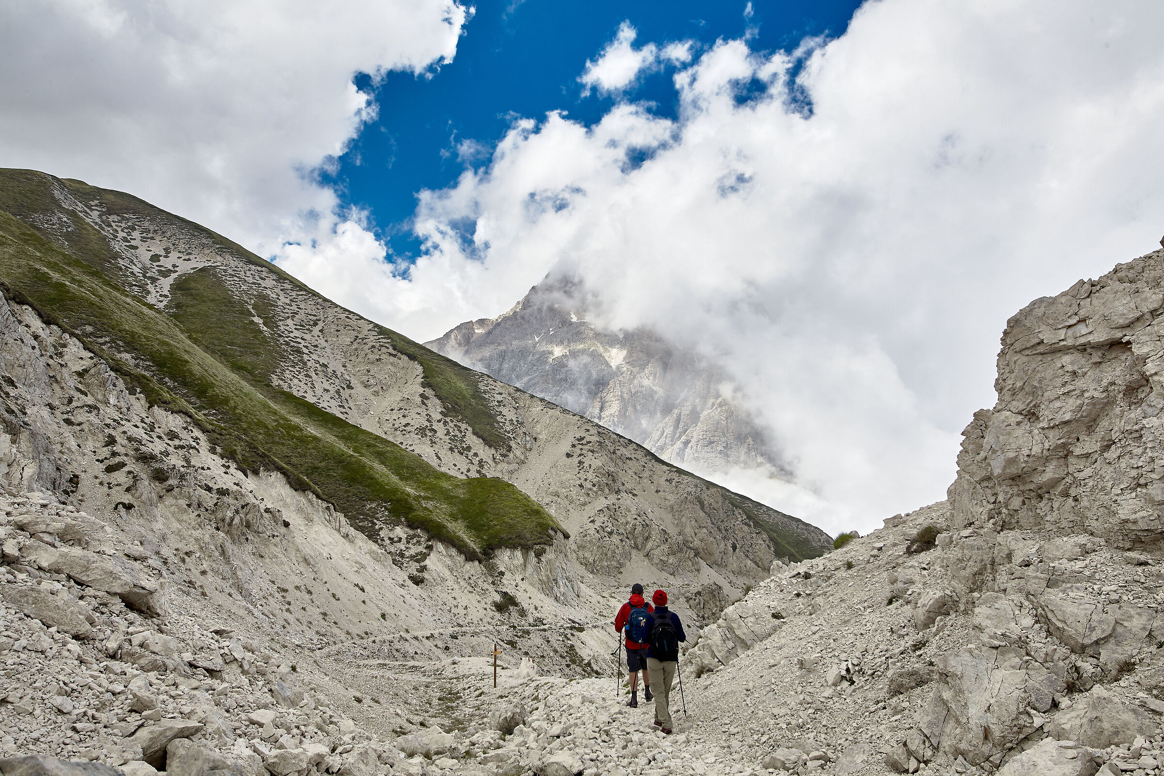 Cammino verso San Gabriele