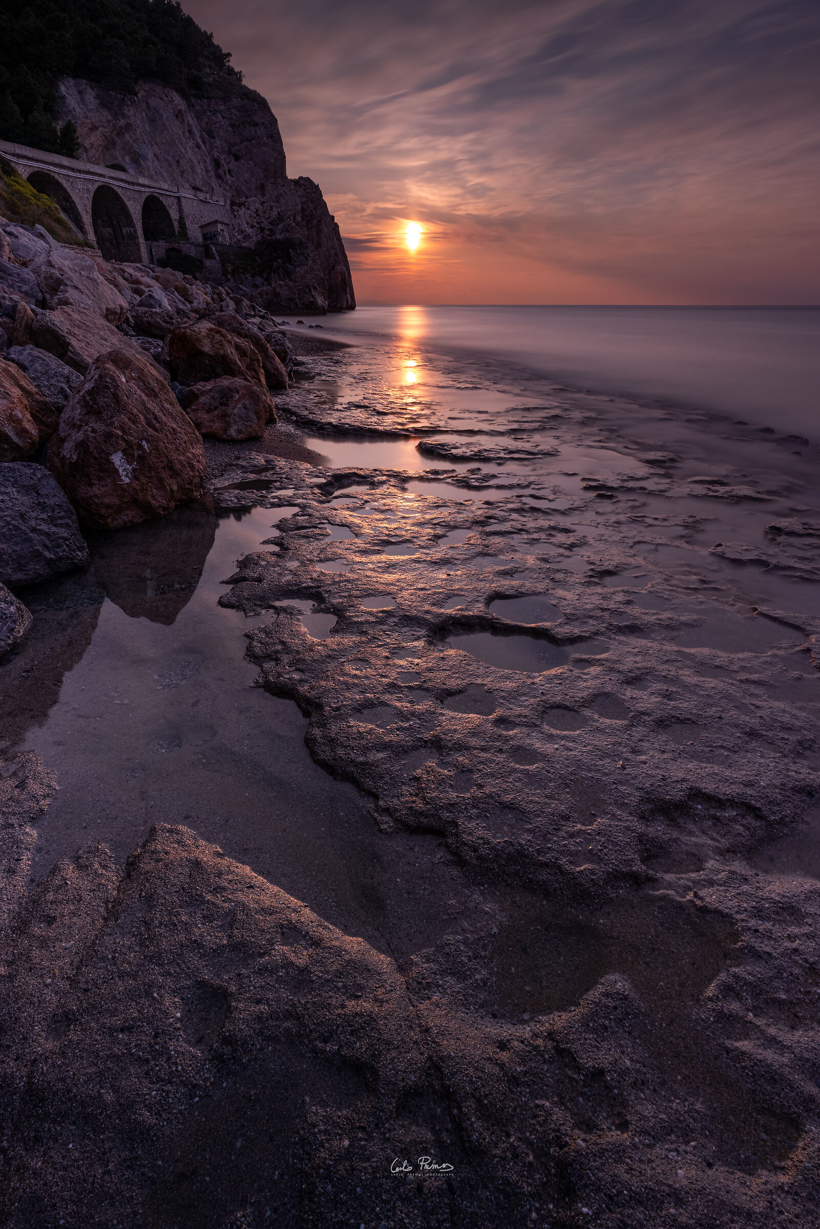 Alba tra Varigotti e Capo Noli