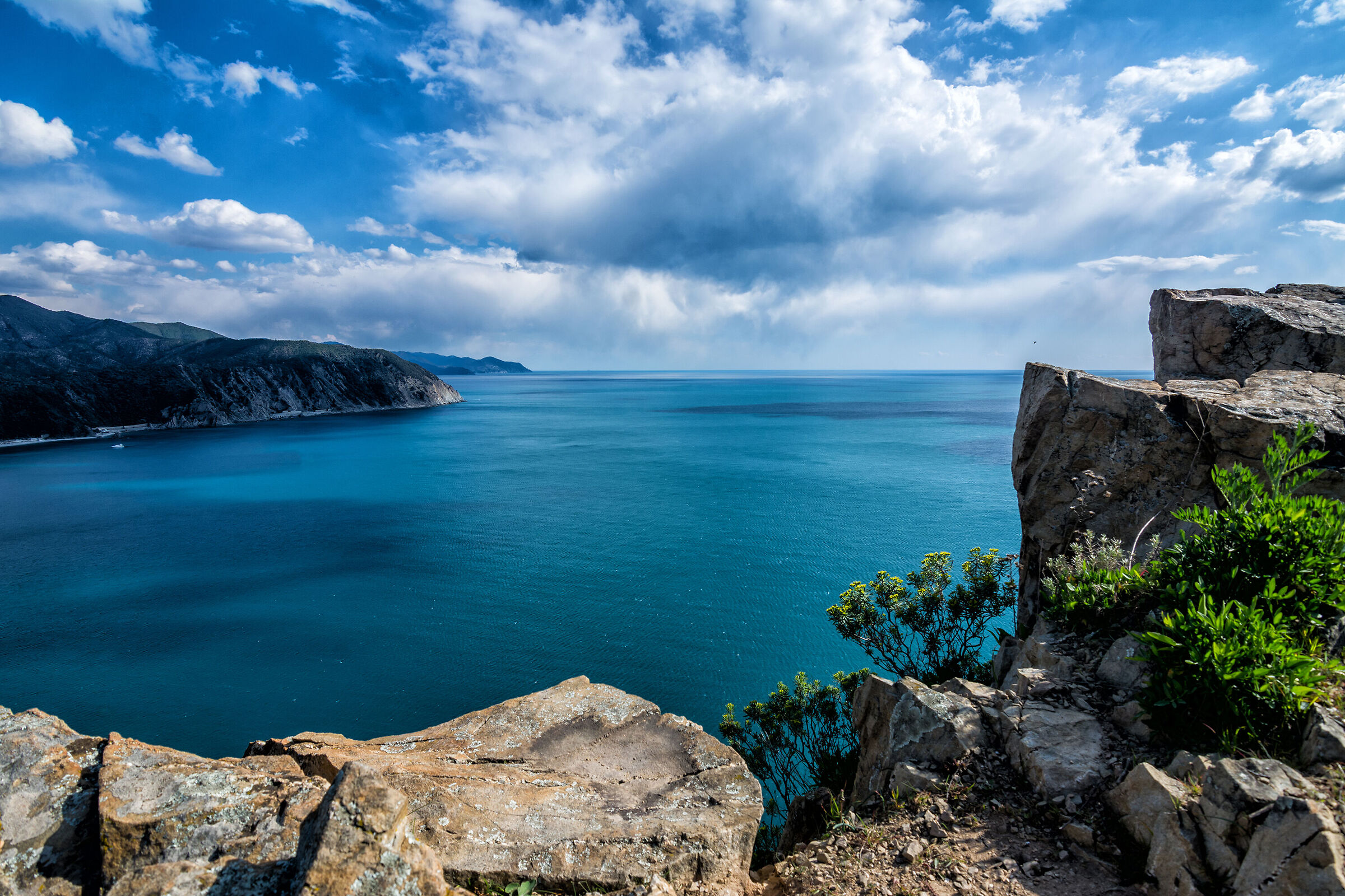 Il panorama da Punta Manara