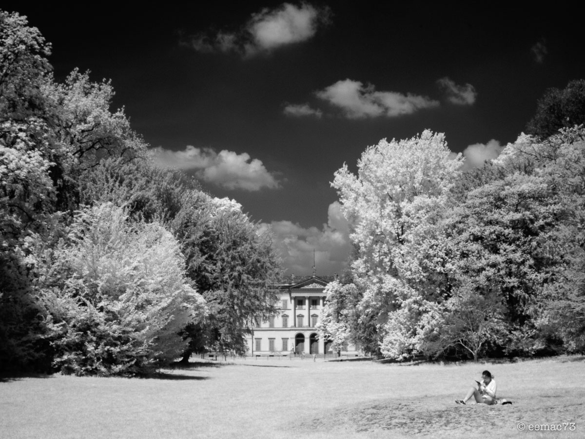 Desio Park in Infrared...