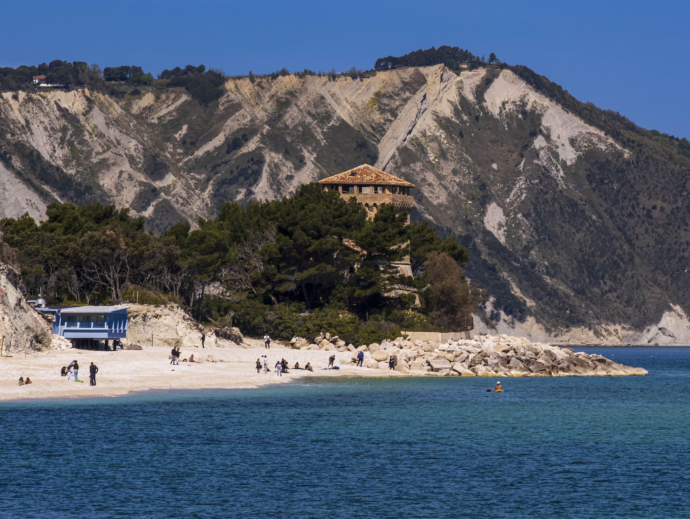 Portonovo, la torre De Bosis