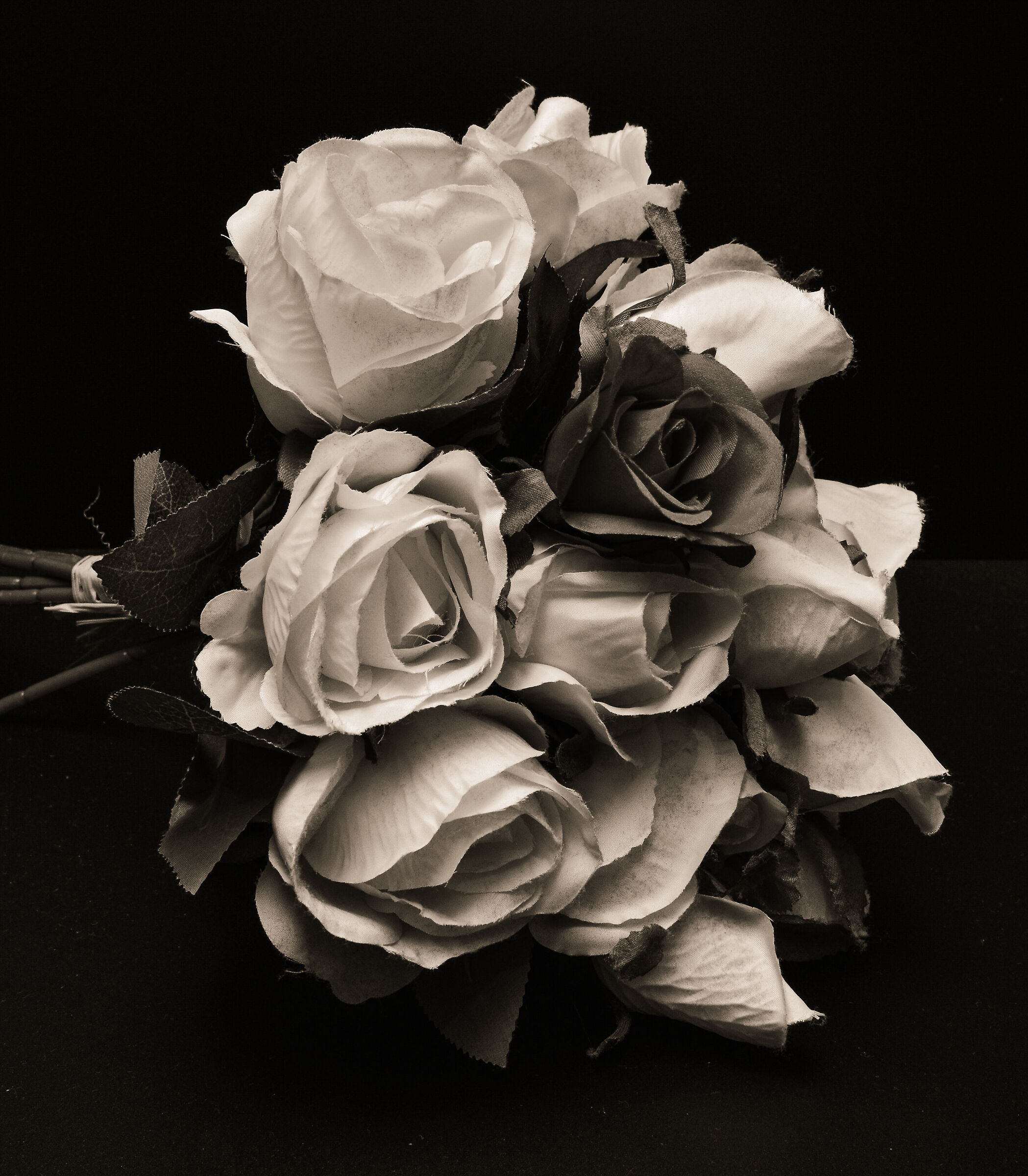 Fiori Finti in bianco e nero