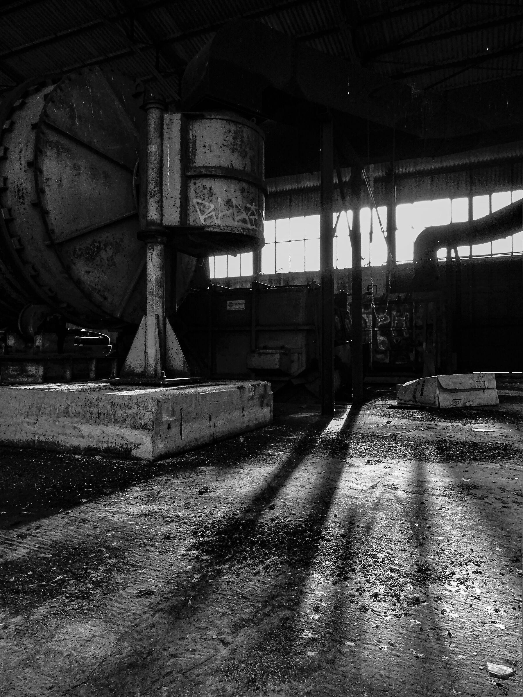 Fabbrica abbandonata