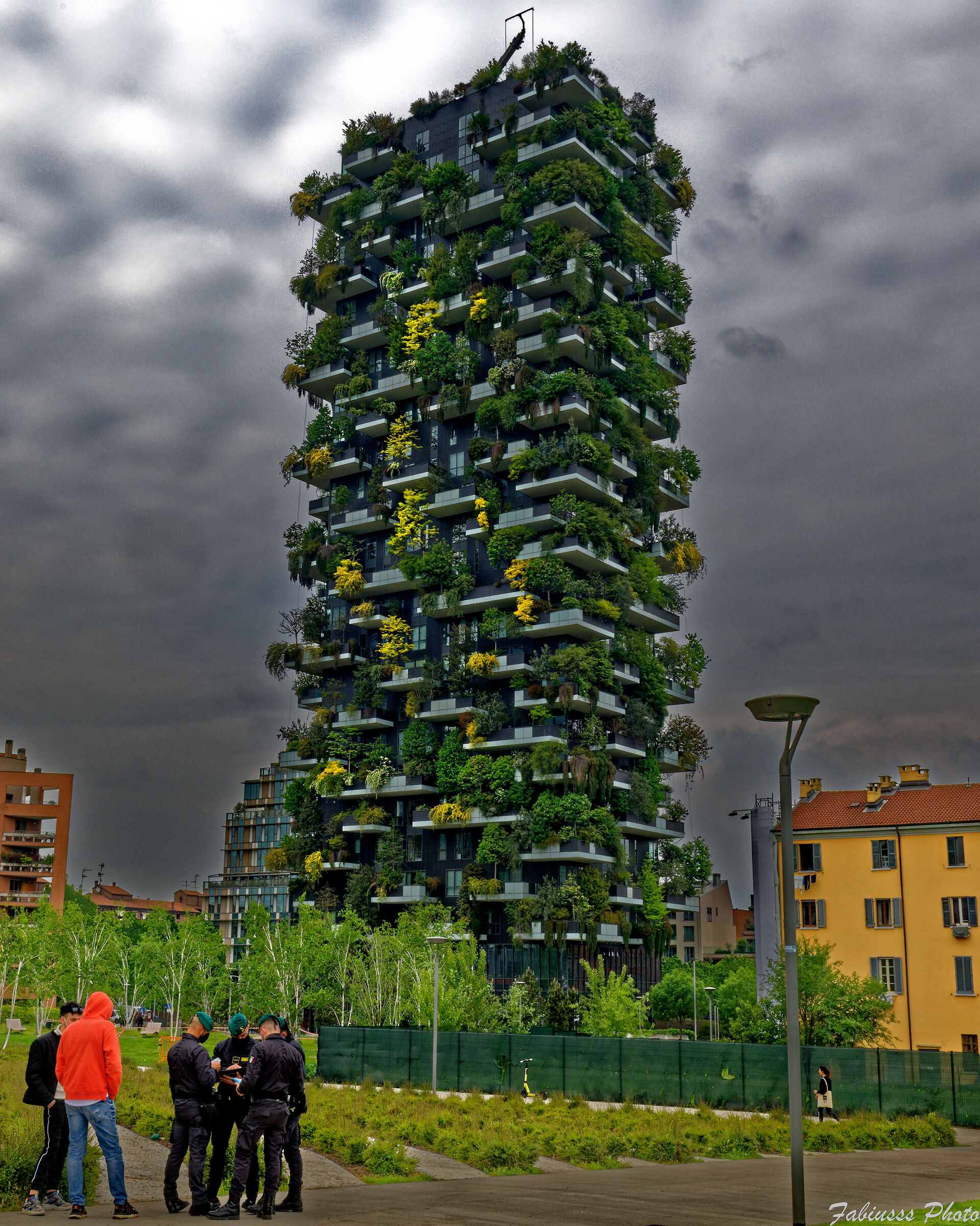 Favorisca i documenti....