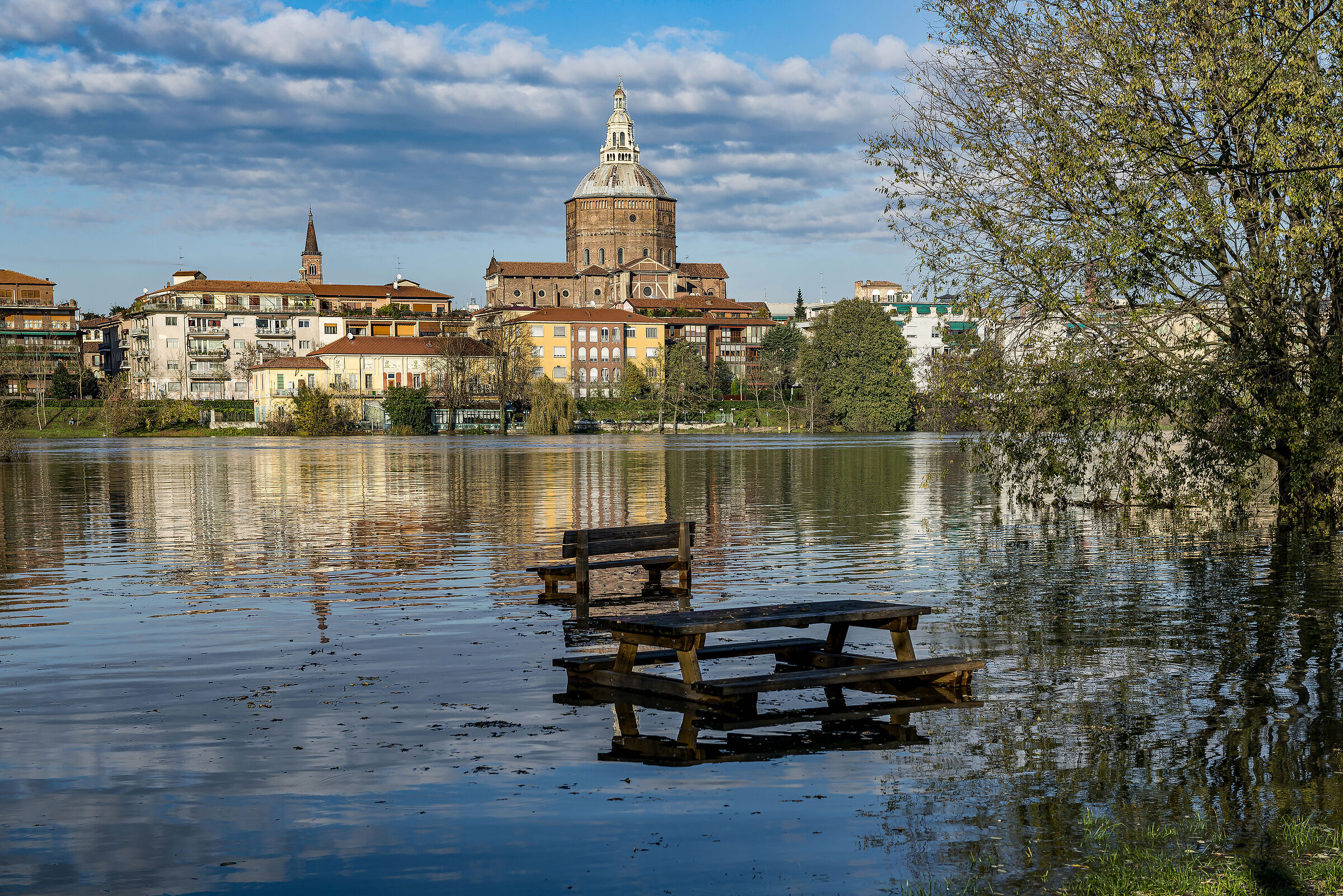 Pavia - Full of Ticino