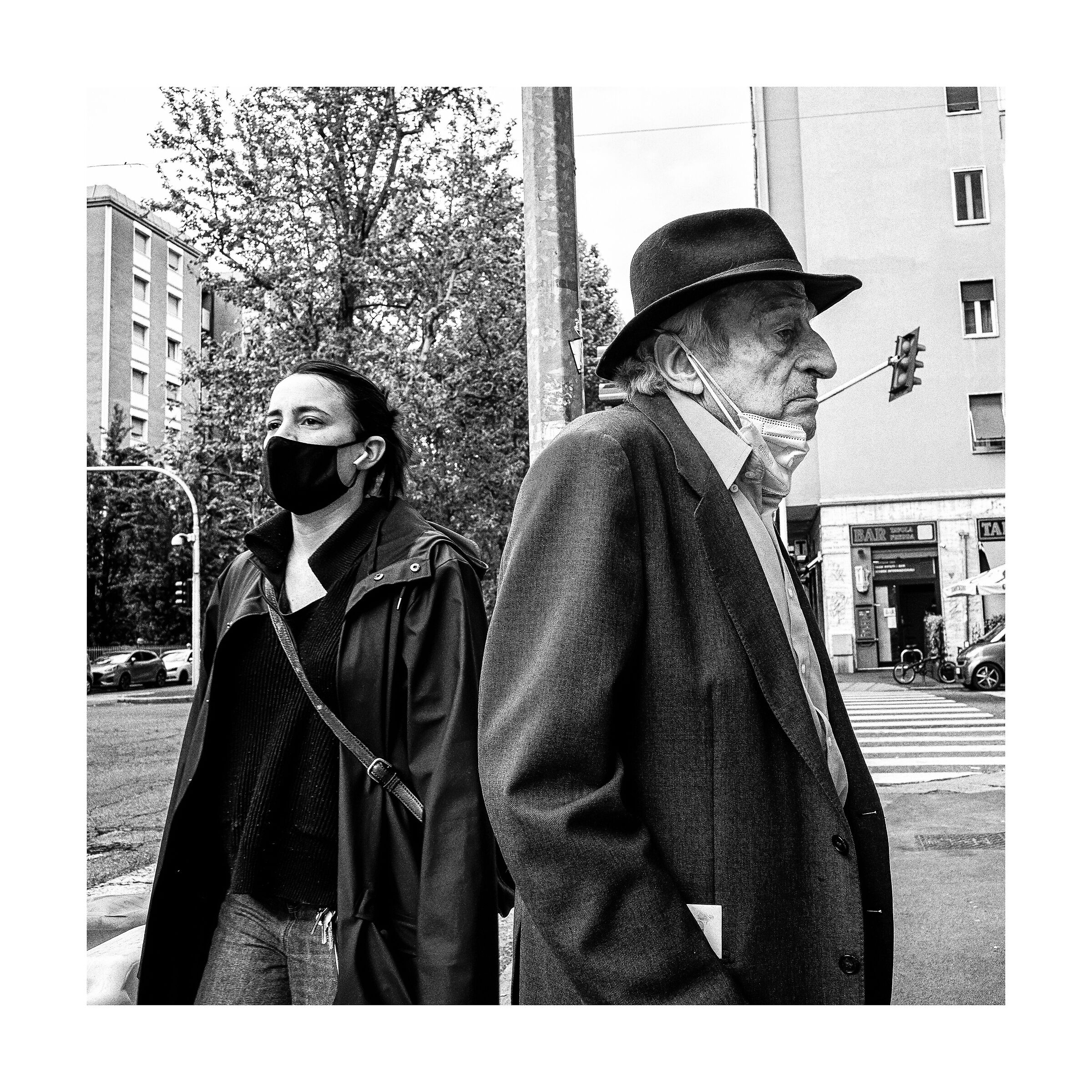 L'uomo con il cappello